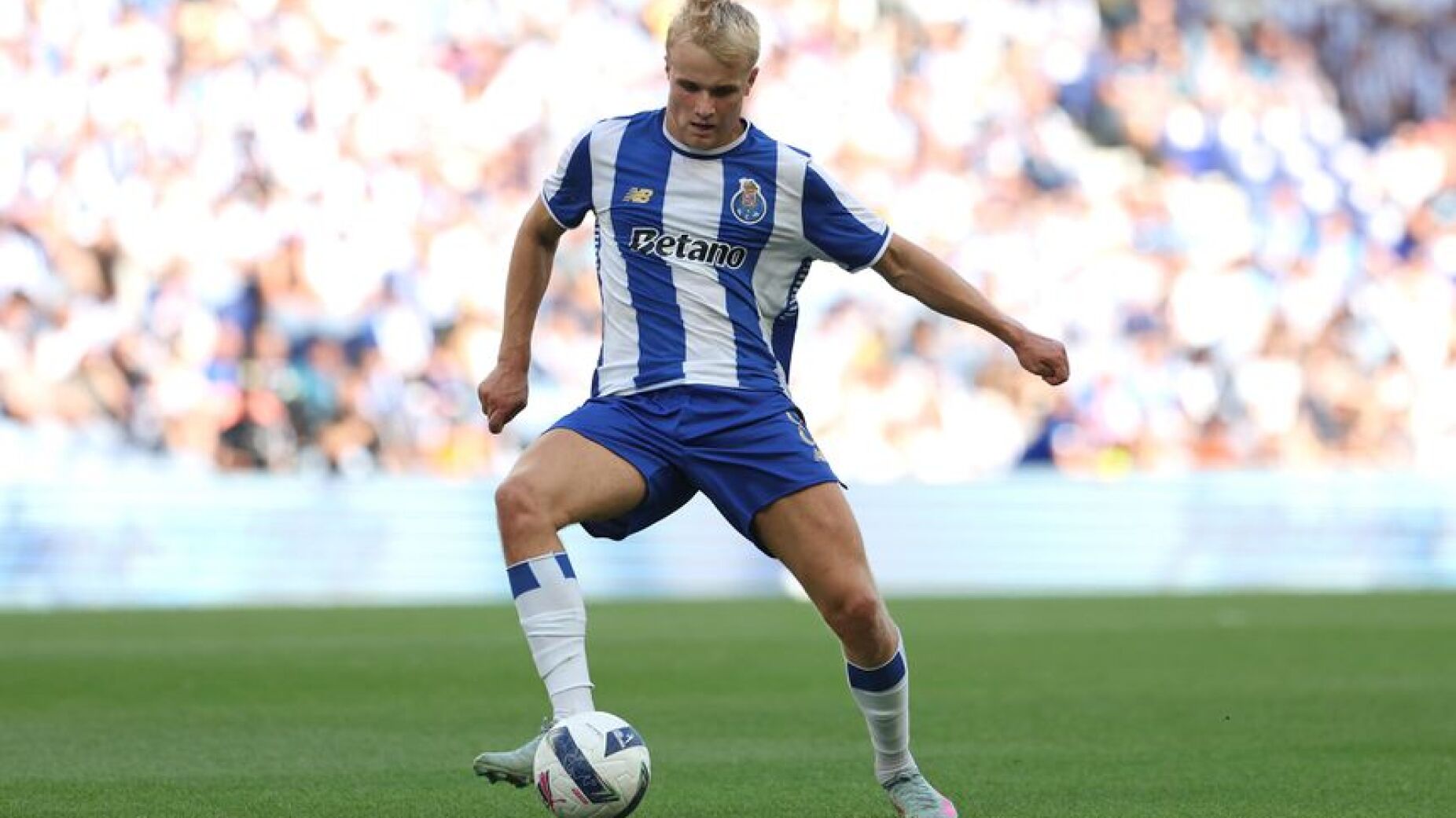 Promessa de continuidade e ambi&ccedil;&atilde;o europeia: Froholdt fala claro no Drag&atilde;o