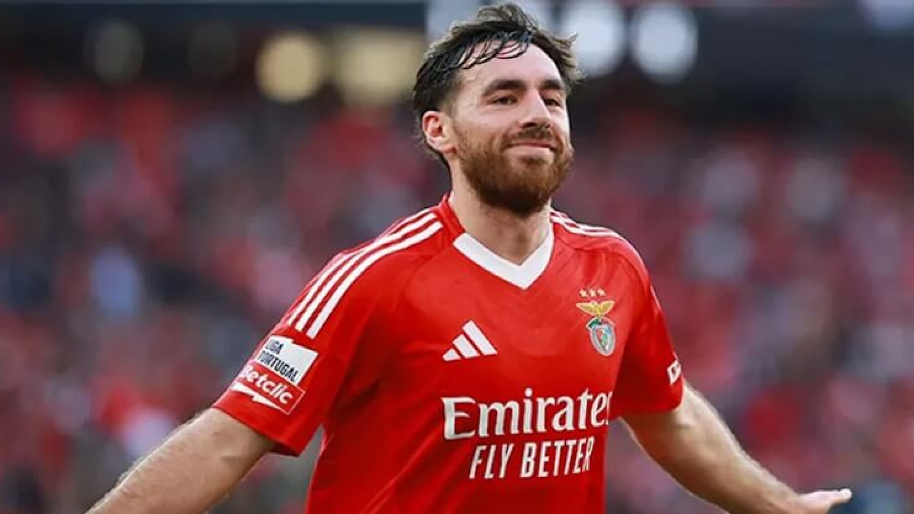 Besiktas em Lisboa para levar Kokçu e um jogador do Sporting