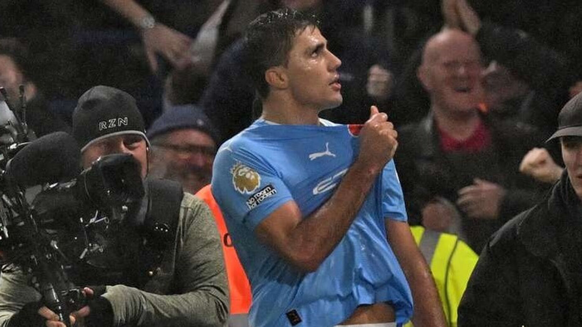 Rodri sofre nova lesão e falha Man. City por mais um mês
