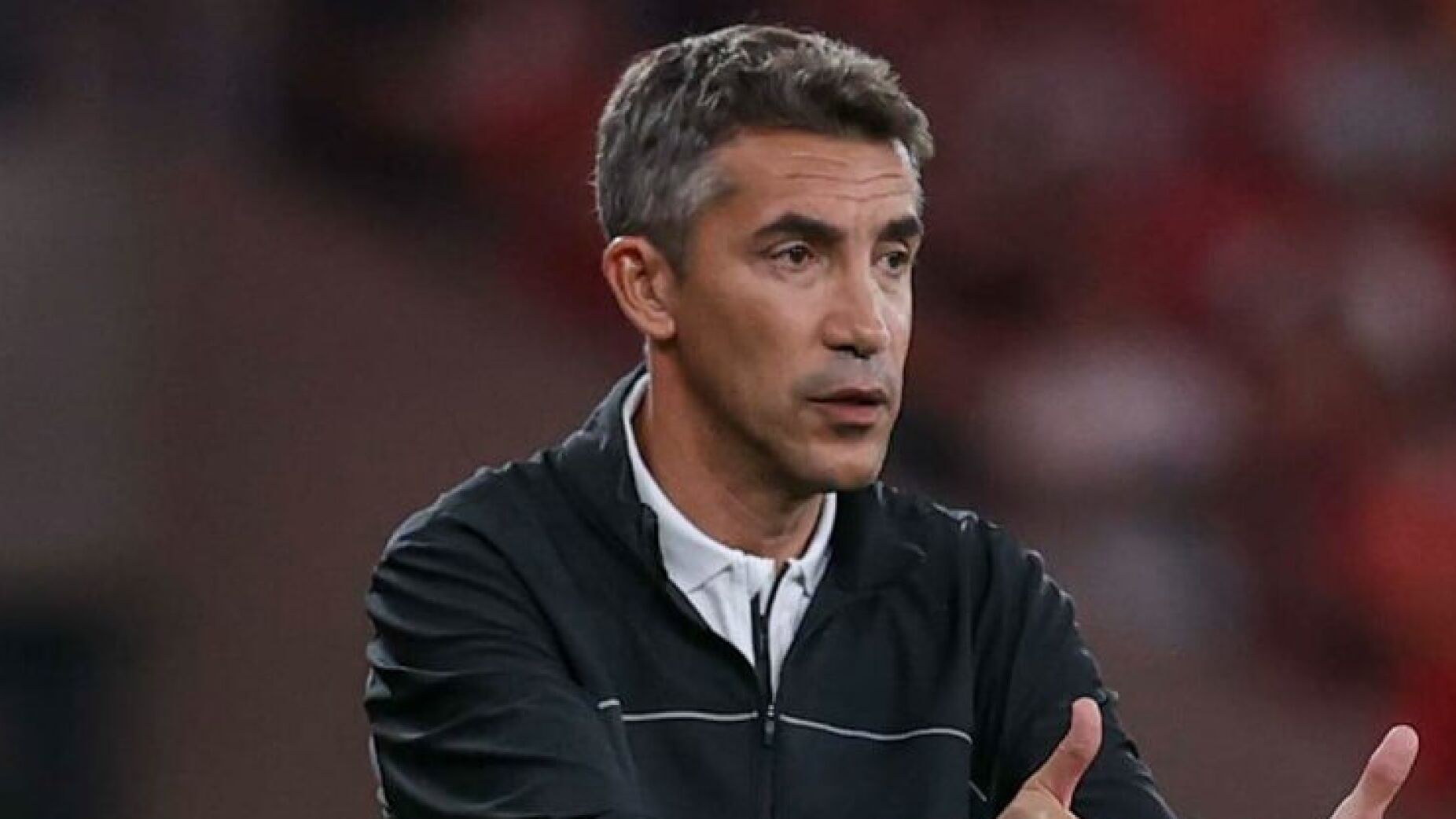 A reação de Bruno Lage ao empate do Benfica com o Bolonha