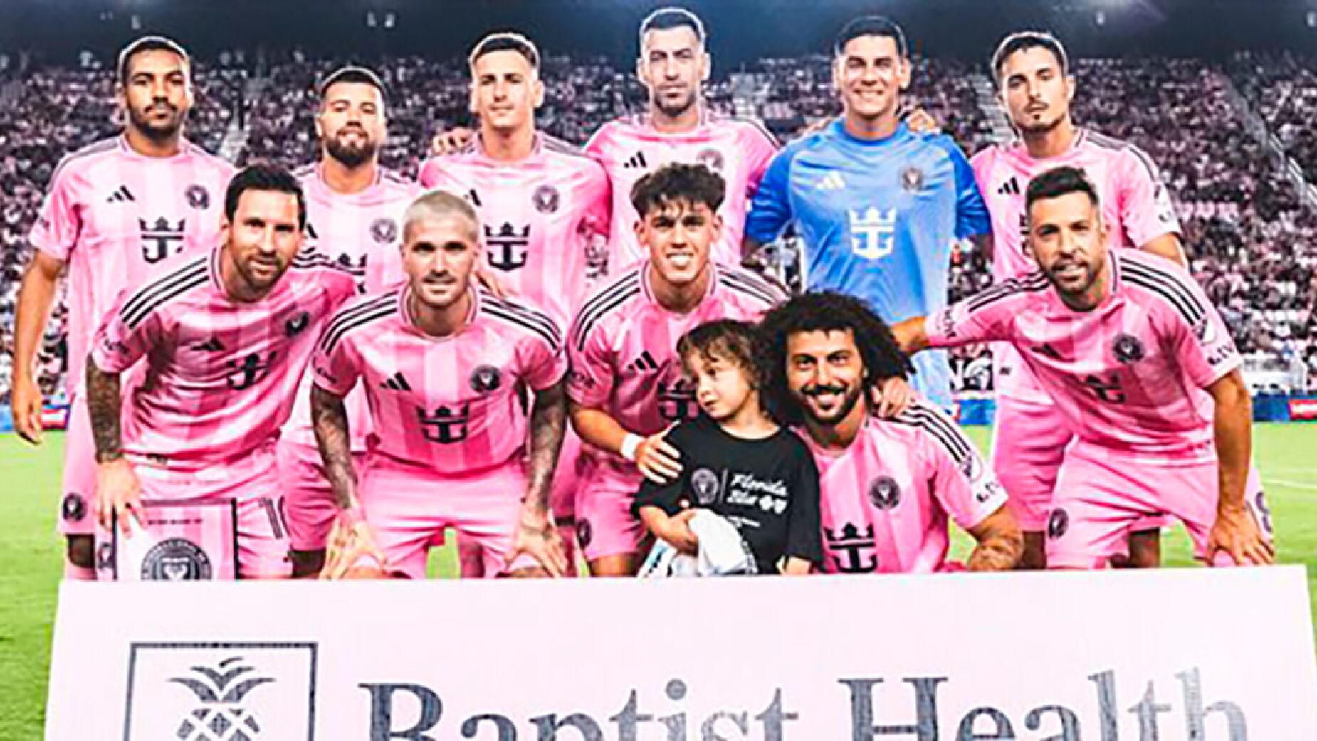 Messi Alarga Vantagem Sobre Cristiano Ronaldo no Número de Títulos: Eis o Registo Completo das Duas Lendas