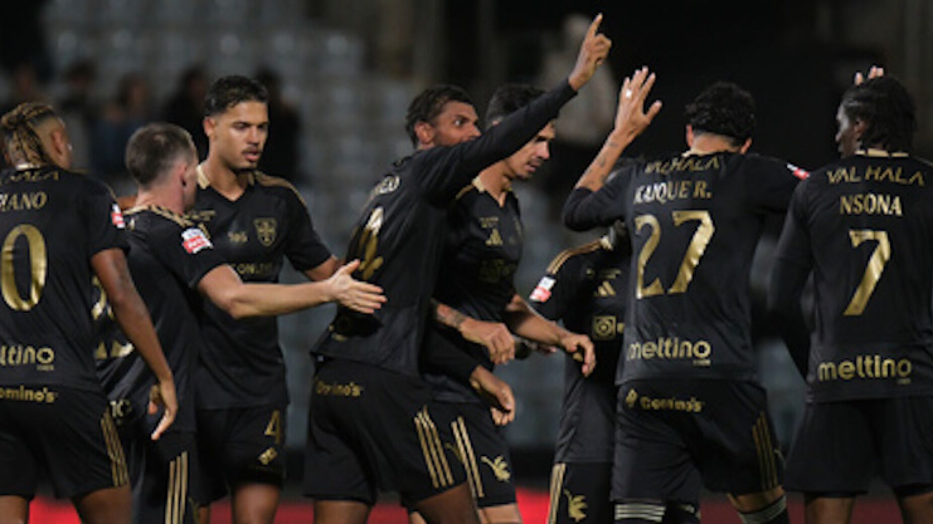 Mais um treinador da I Liga prestes a ser demitido - ÚLTIMA HORA