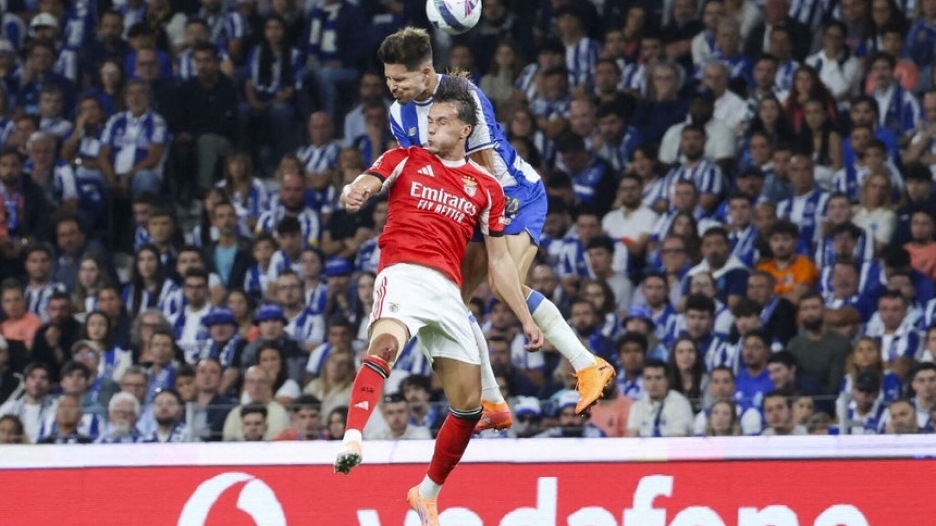 Uma frase, uma resposta e muita ironia: o FC Porto reage a Mourinho ap&oacute;s o cl&aacute;ssico