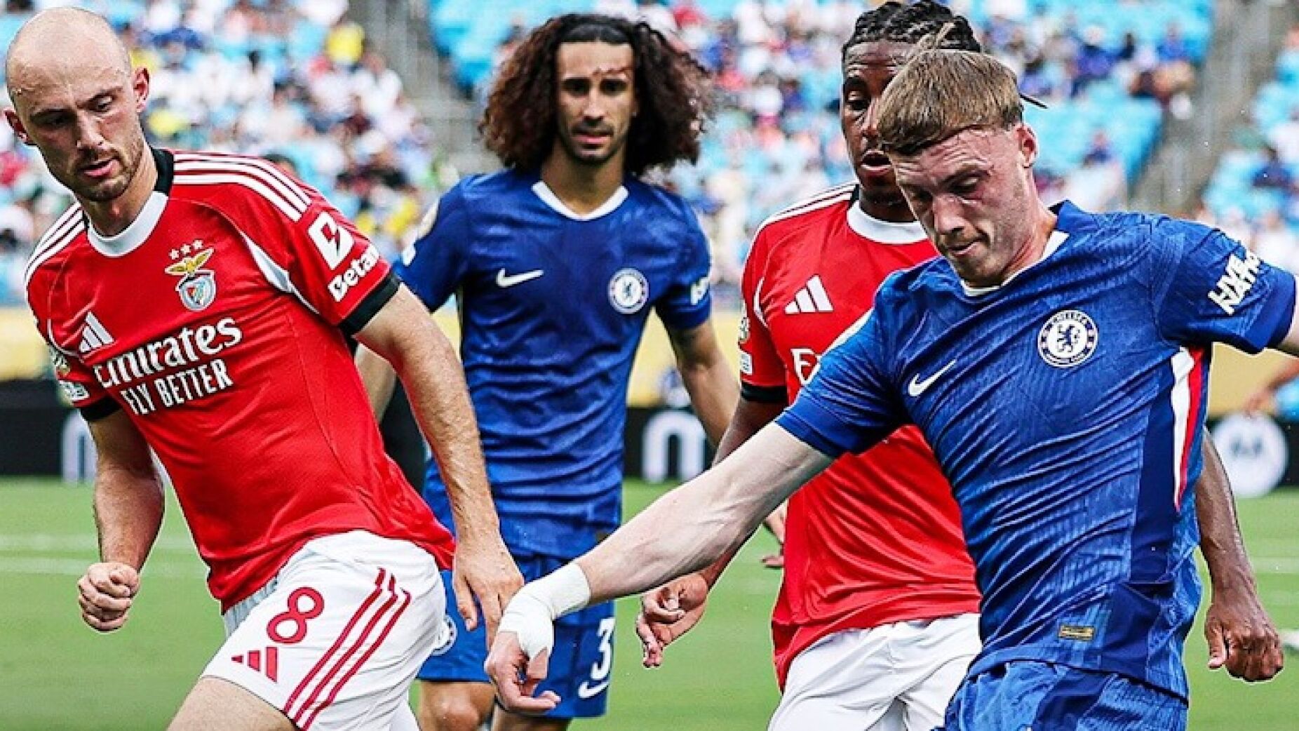 Benfica-Chelsea suspenso a cinco minutos do fim - ÚLTIMA HORA