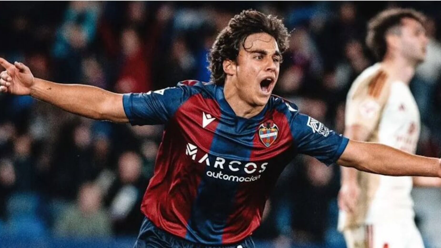 Novo alvo: Benfica avança com proposta por Carlos Álvarez
