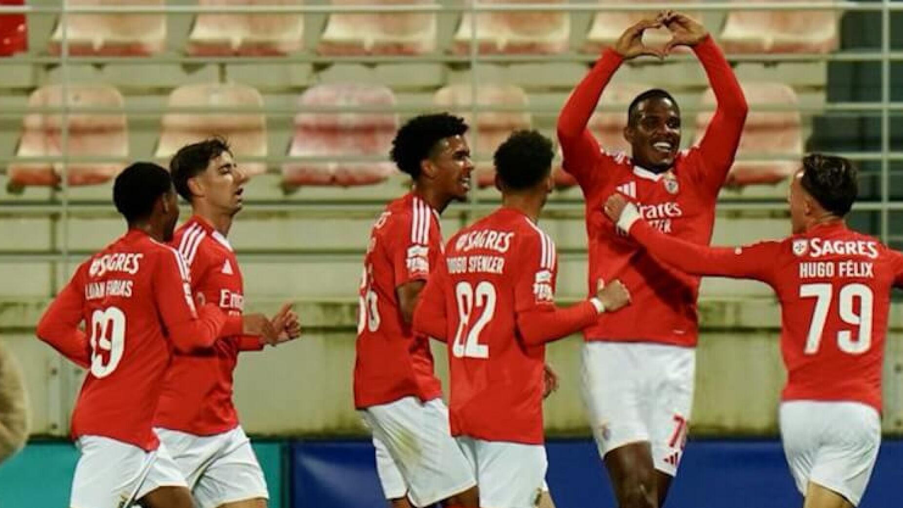 Benfica B vence clássico e afunda FC Porto B (VÍDEO)