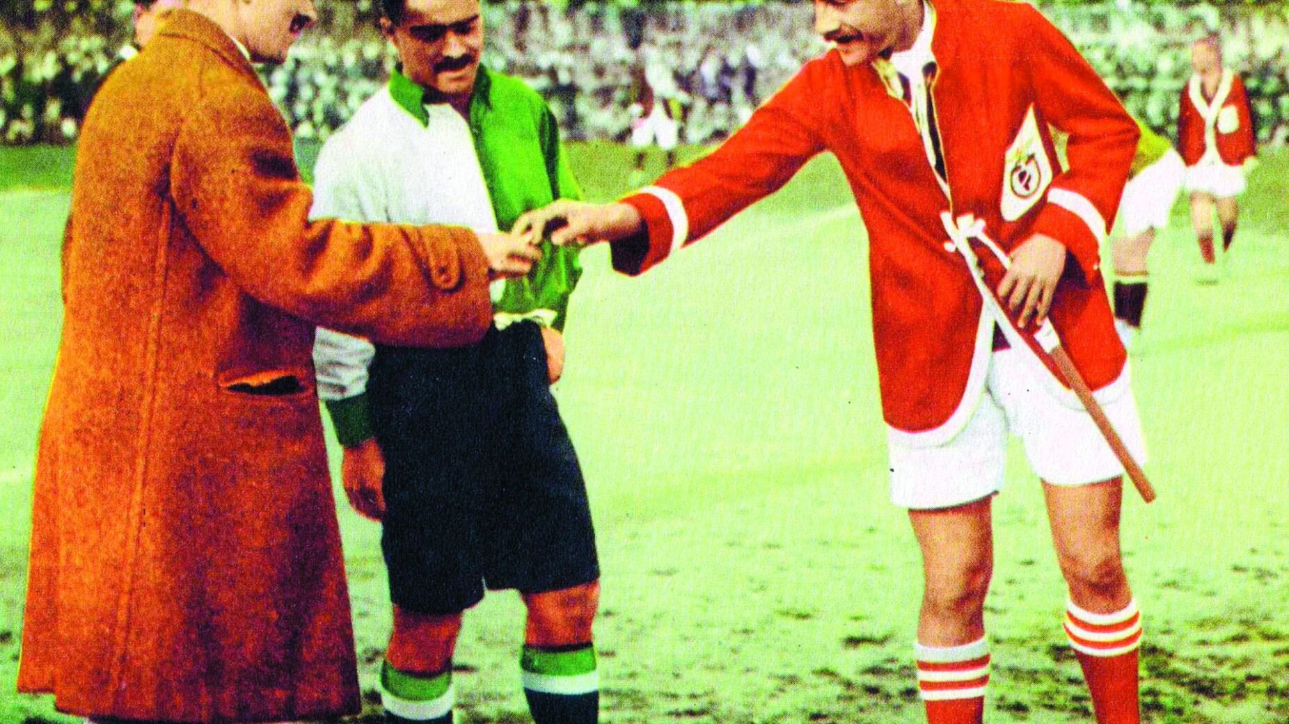 Uma centena de anos de rivalidade, histórias e… surpresas