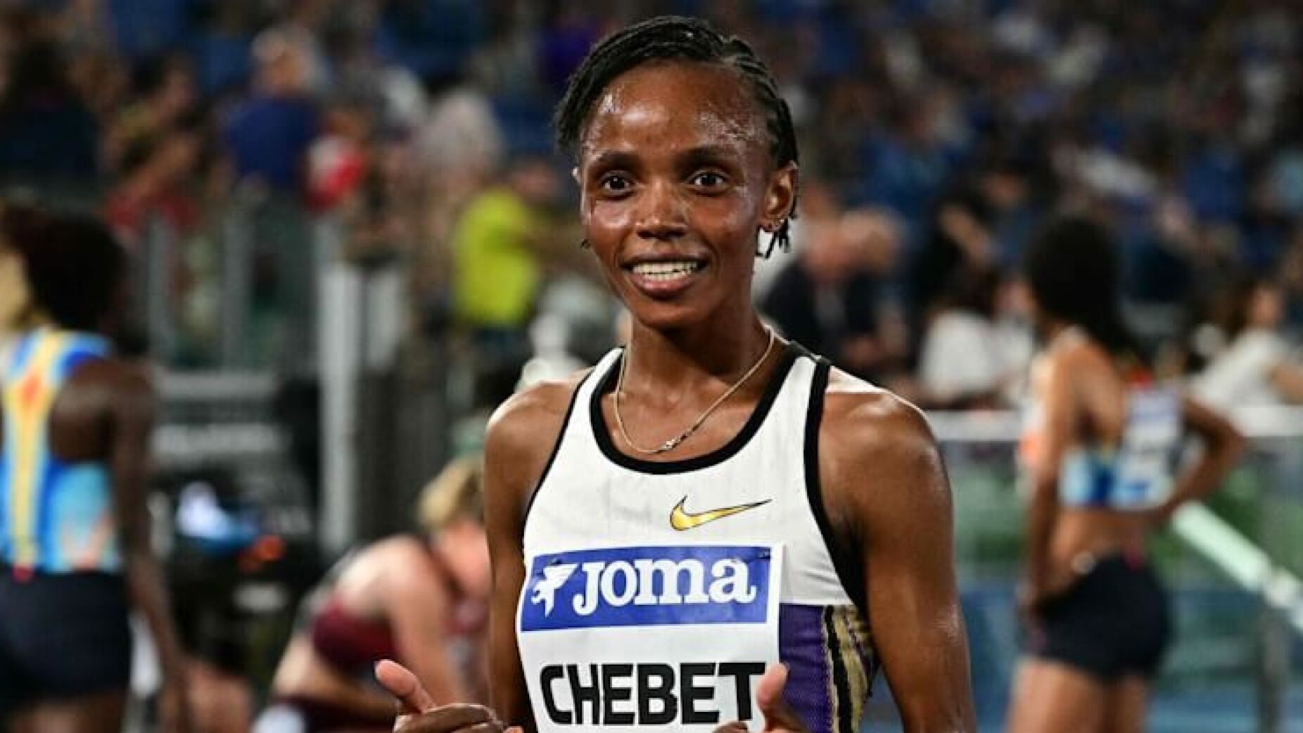 Chebet e Kipyegon entram para a história com recordes mundiais