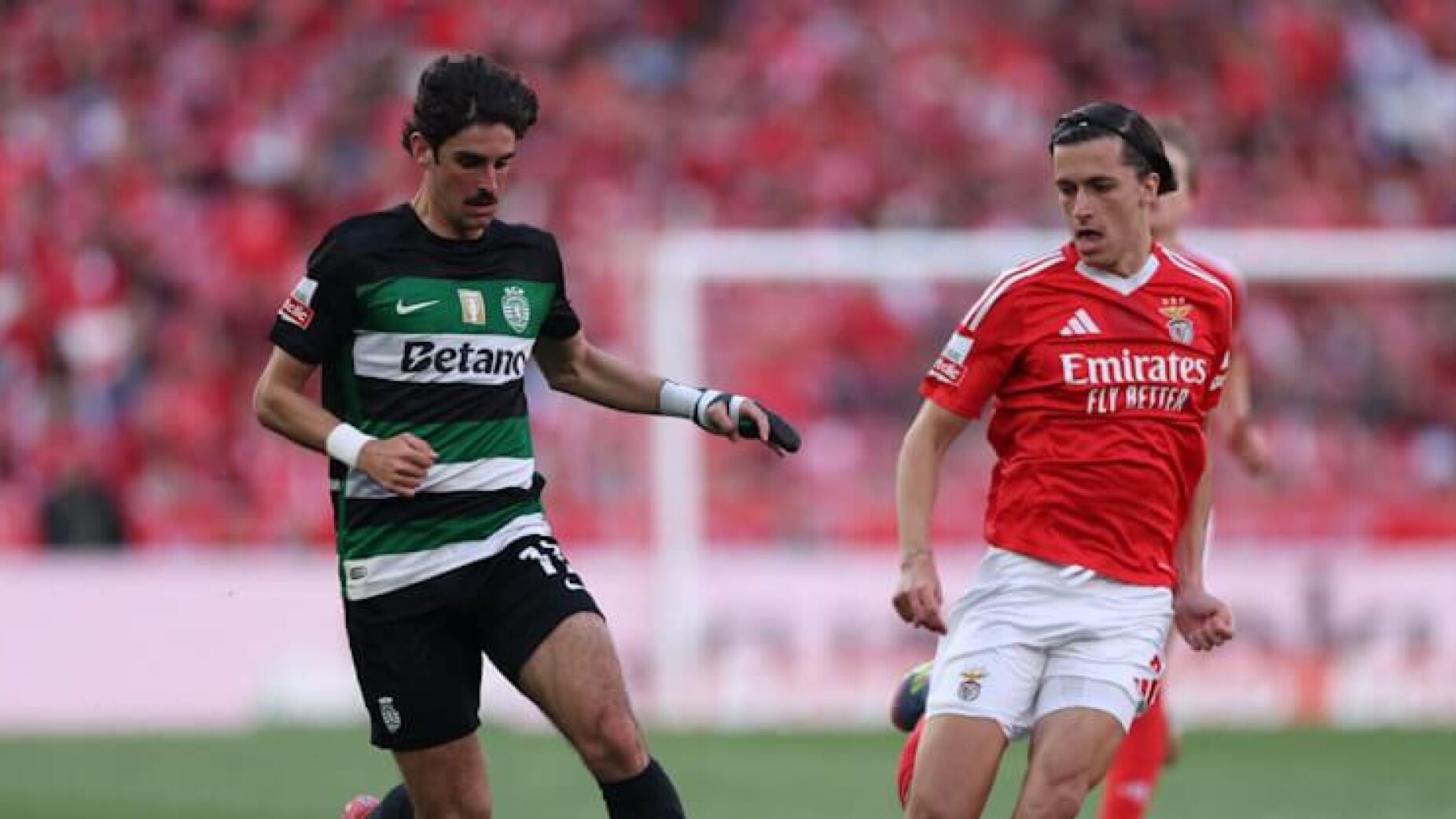 Benfica-Sporting dá empate e campeão será decidido à última