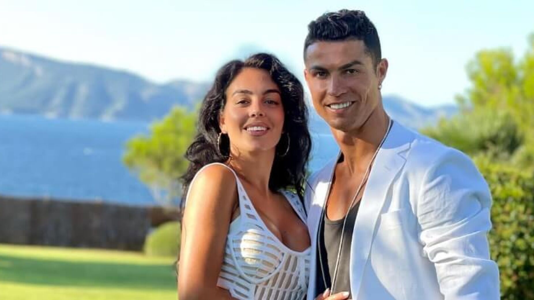 Ronaldo declara-se às mulheres da sua vida: "Inspiram-me"