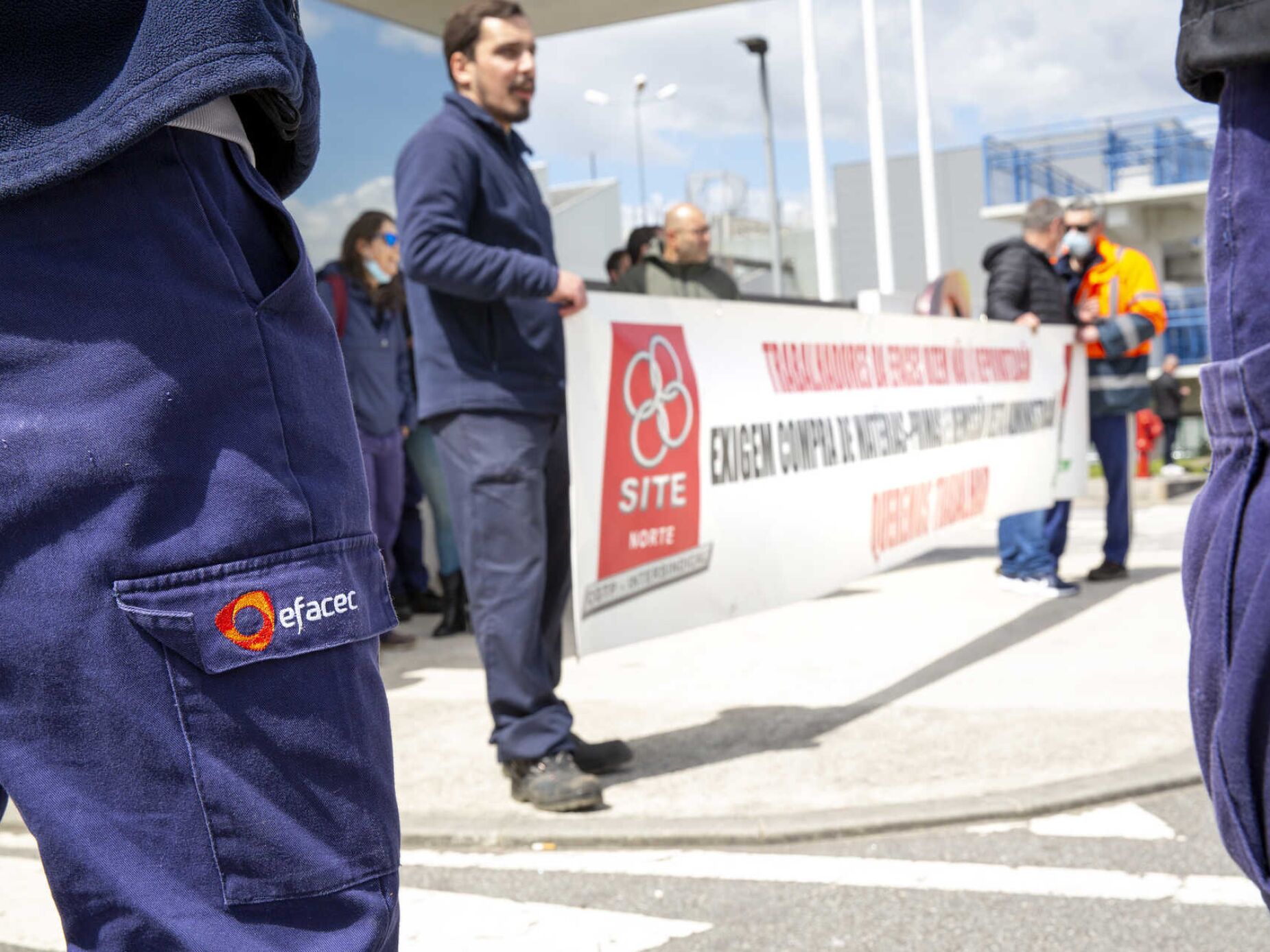 Trabalhadores da Efacec iniciam hoje greve intercalada de duas horas por turno