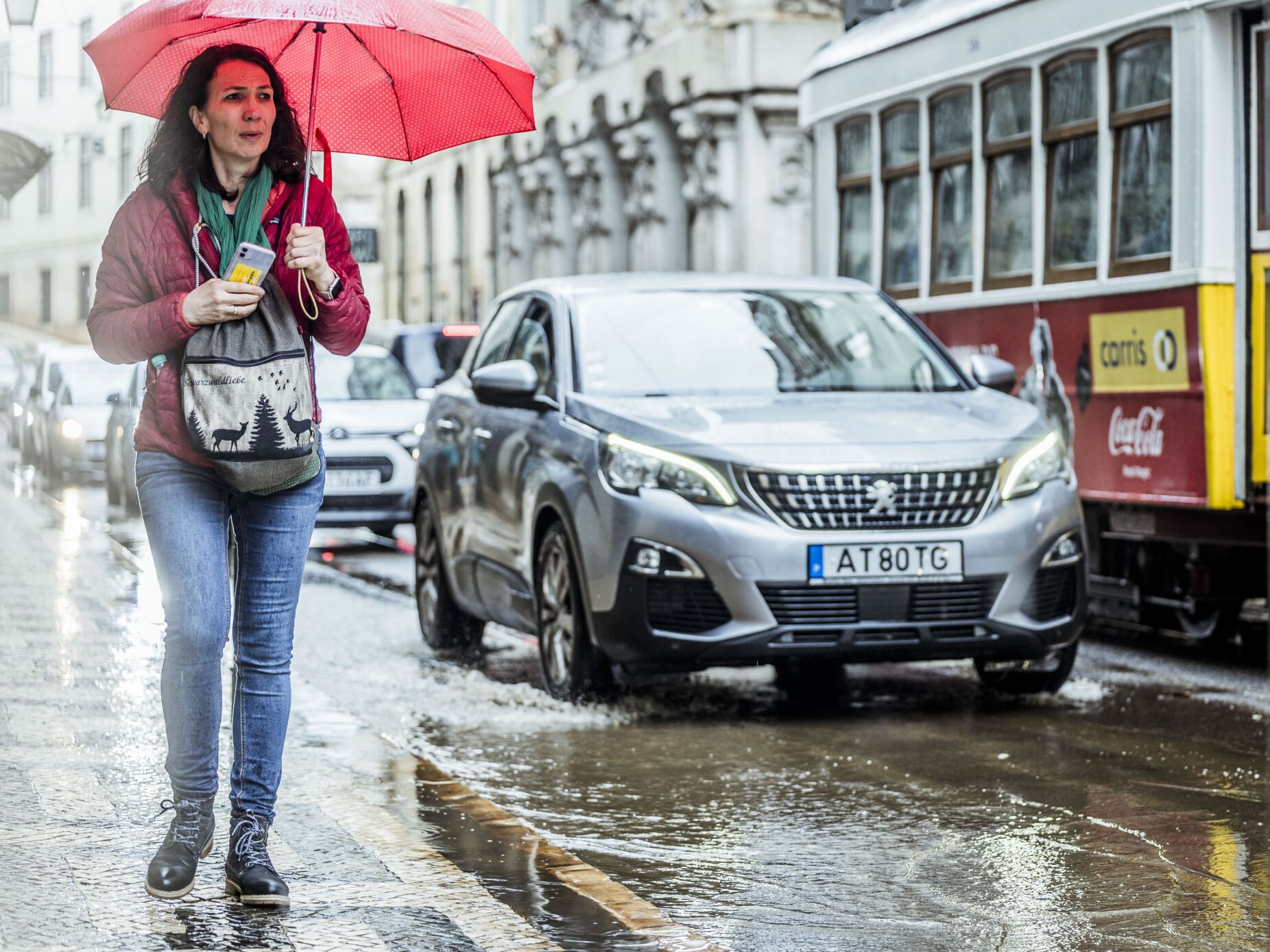 Tempestade Berenice afeta este sábado centro e sul de Portugal com chuva forte