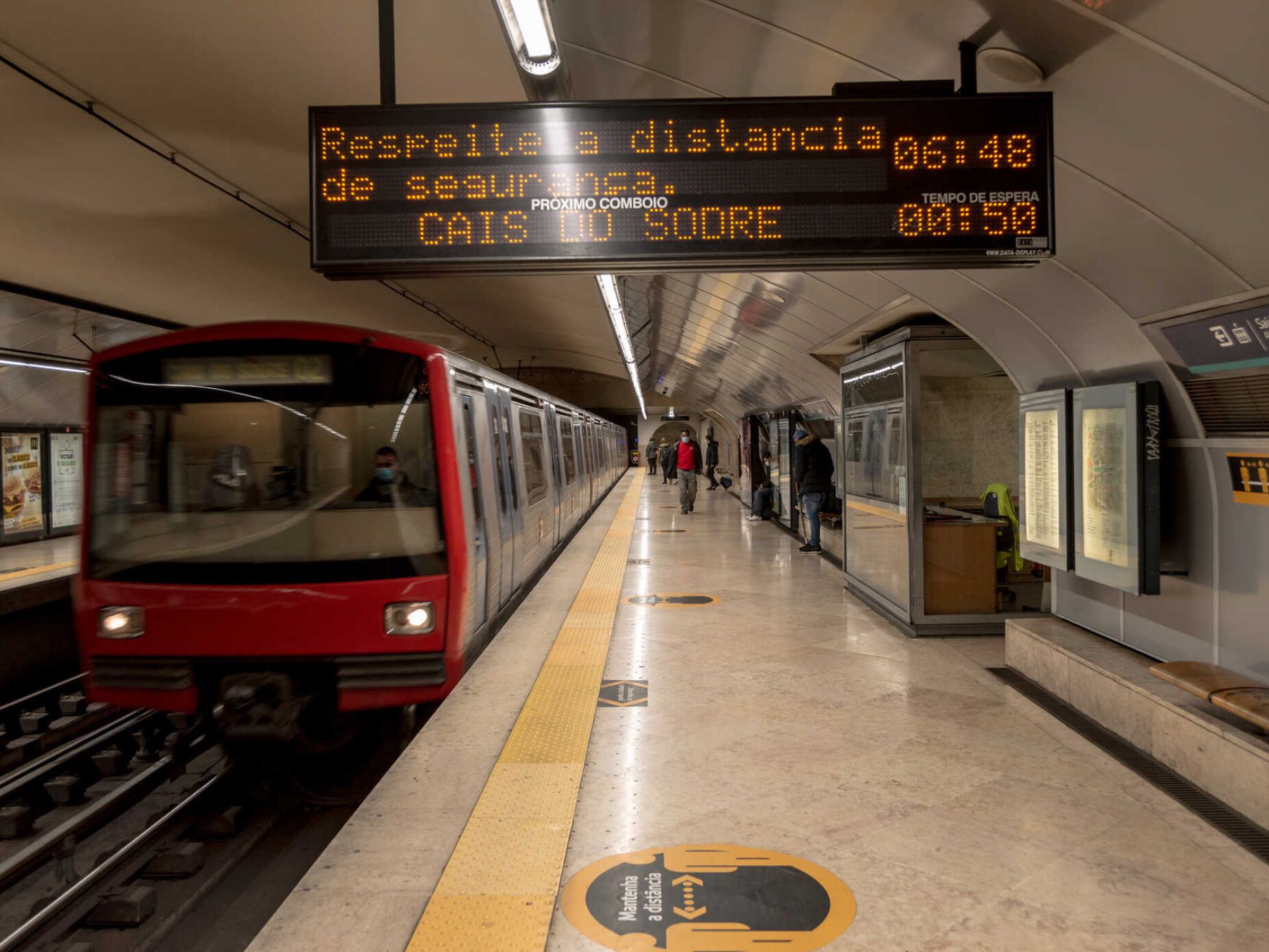 Metro de Lisboa está esta terça-feira em greve. Serviço só começa a funcionar às 10.30 horas