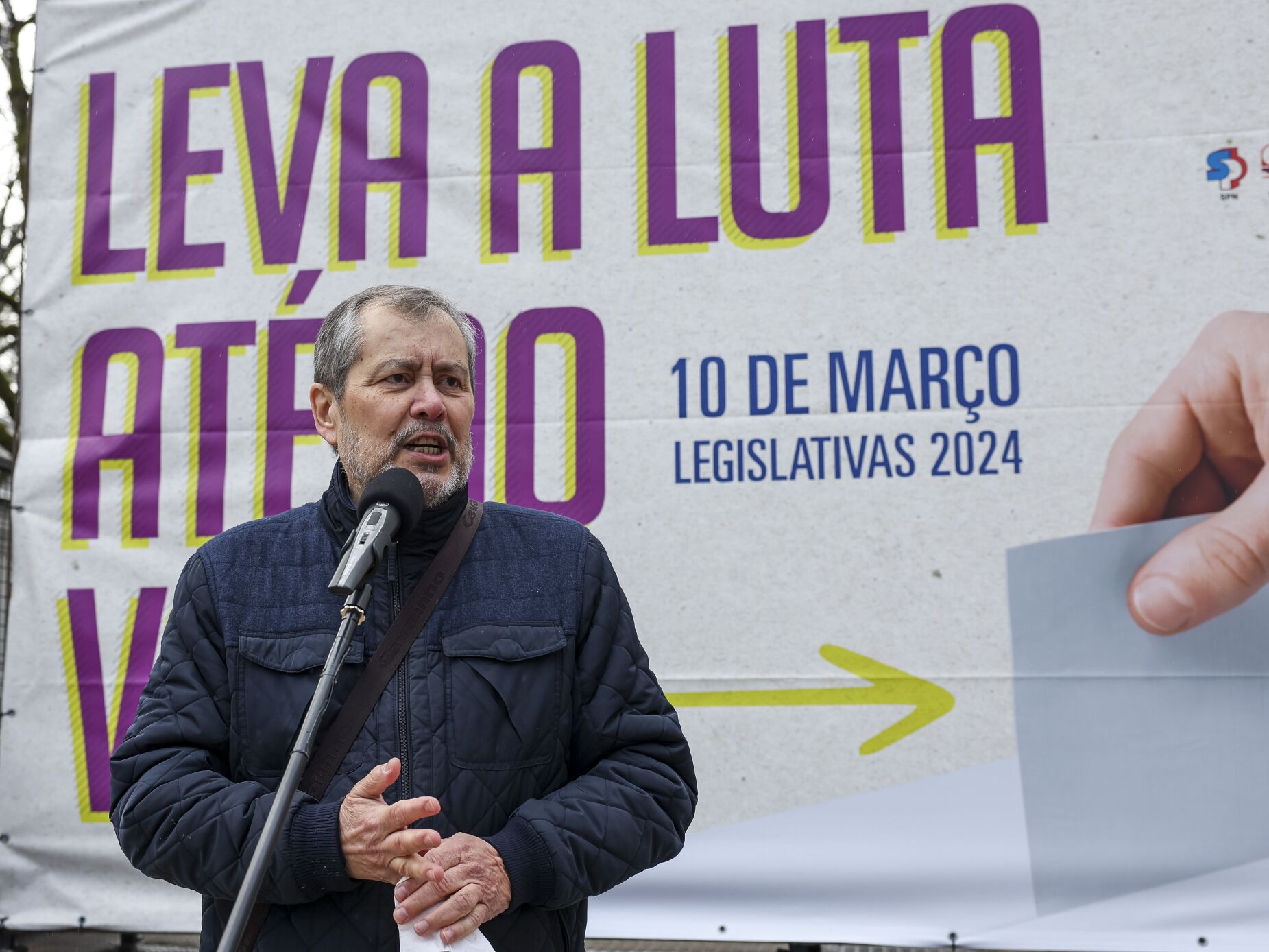 Fenprof alerta para erros na plataforma de progressões na carreira de professores