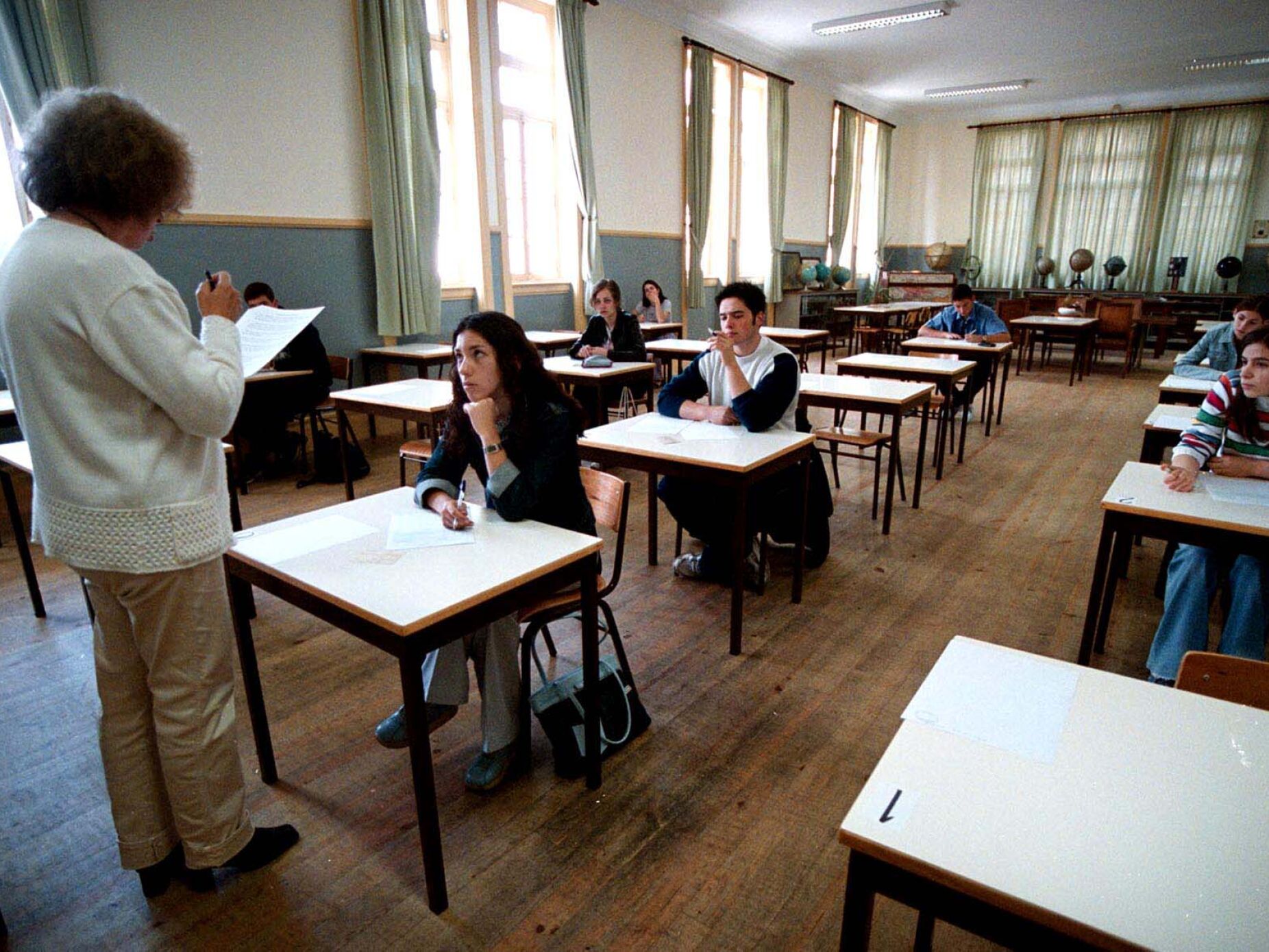 Professores reformados que regressem à docência vão somar salário base à reforma