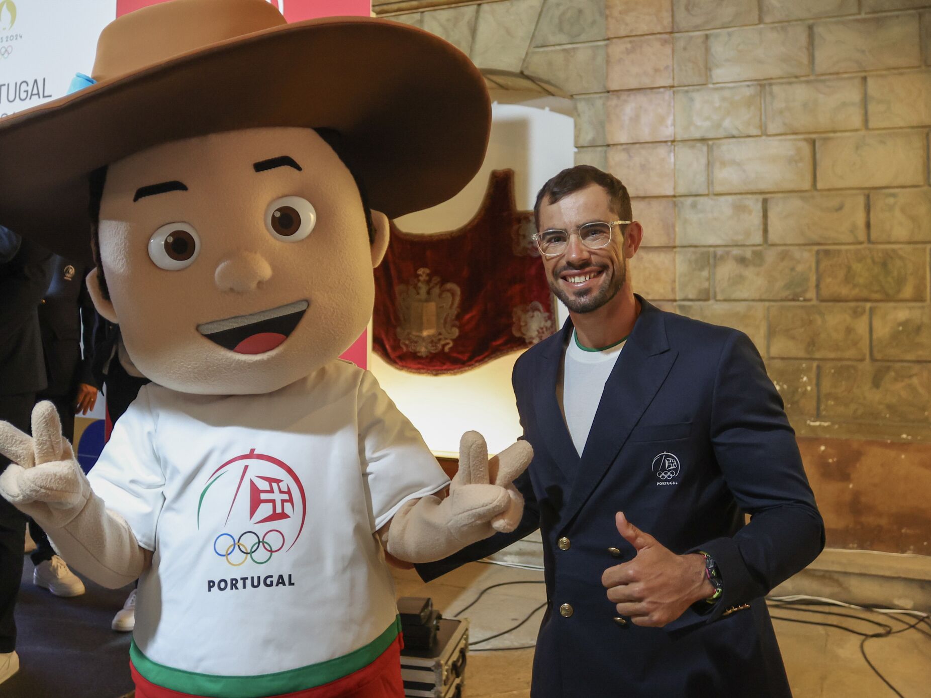 Fernando Pimenta e Ana Cabecinha serão os porta-estandartes de Portugal nos Jogos Olímpicos