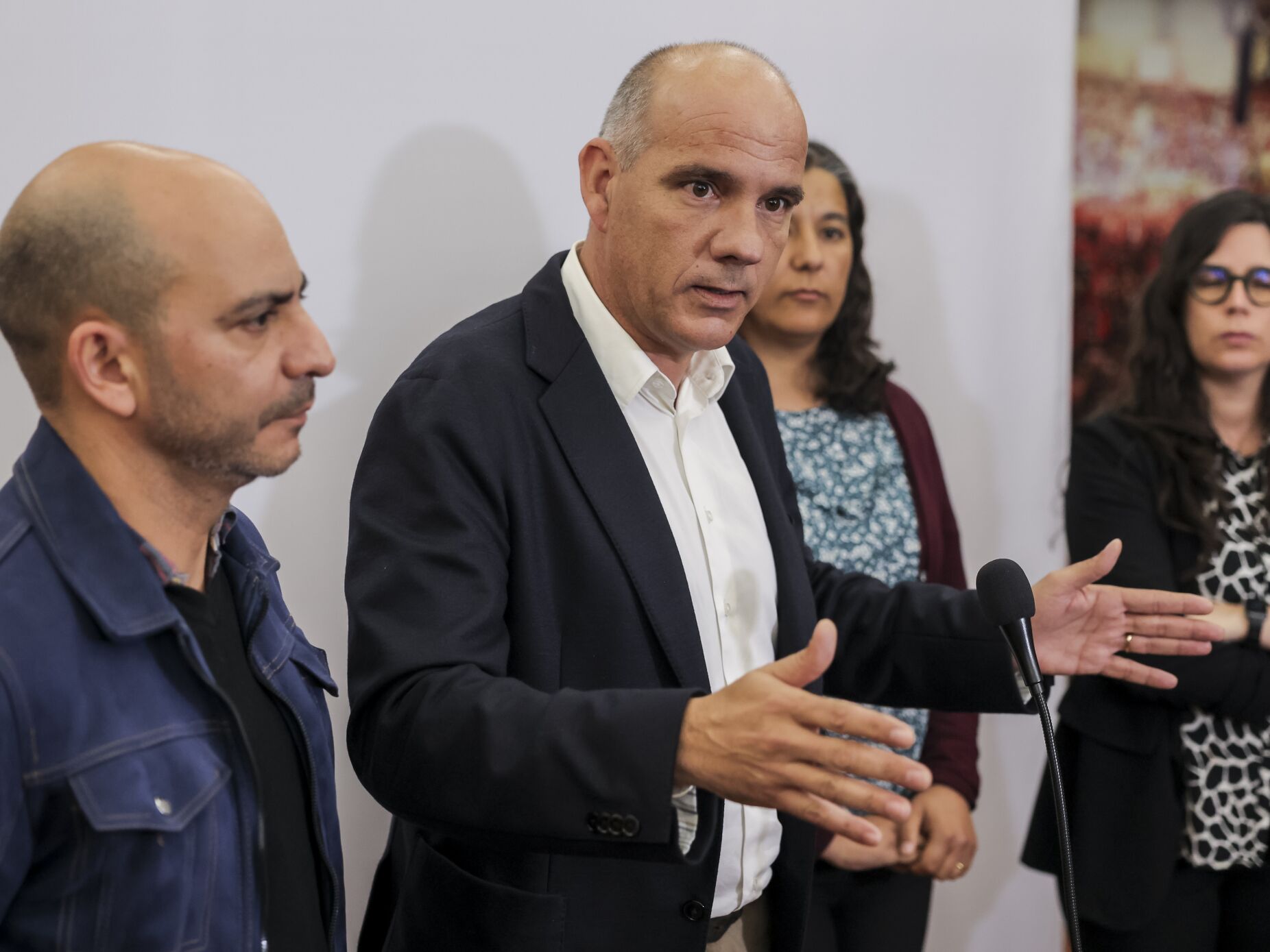 Paulo Raimundo adverte que anda "monstro à solta" após ataques a imigrantes