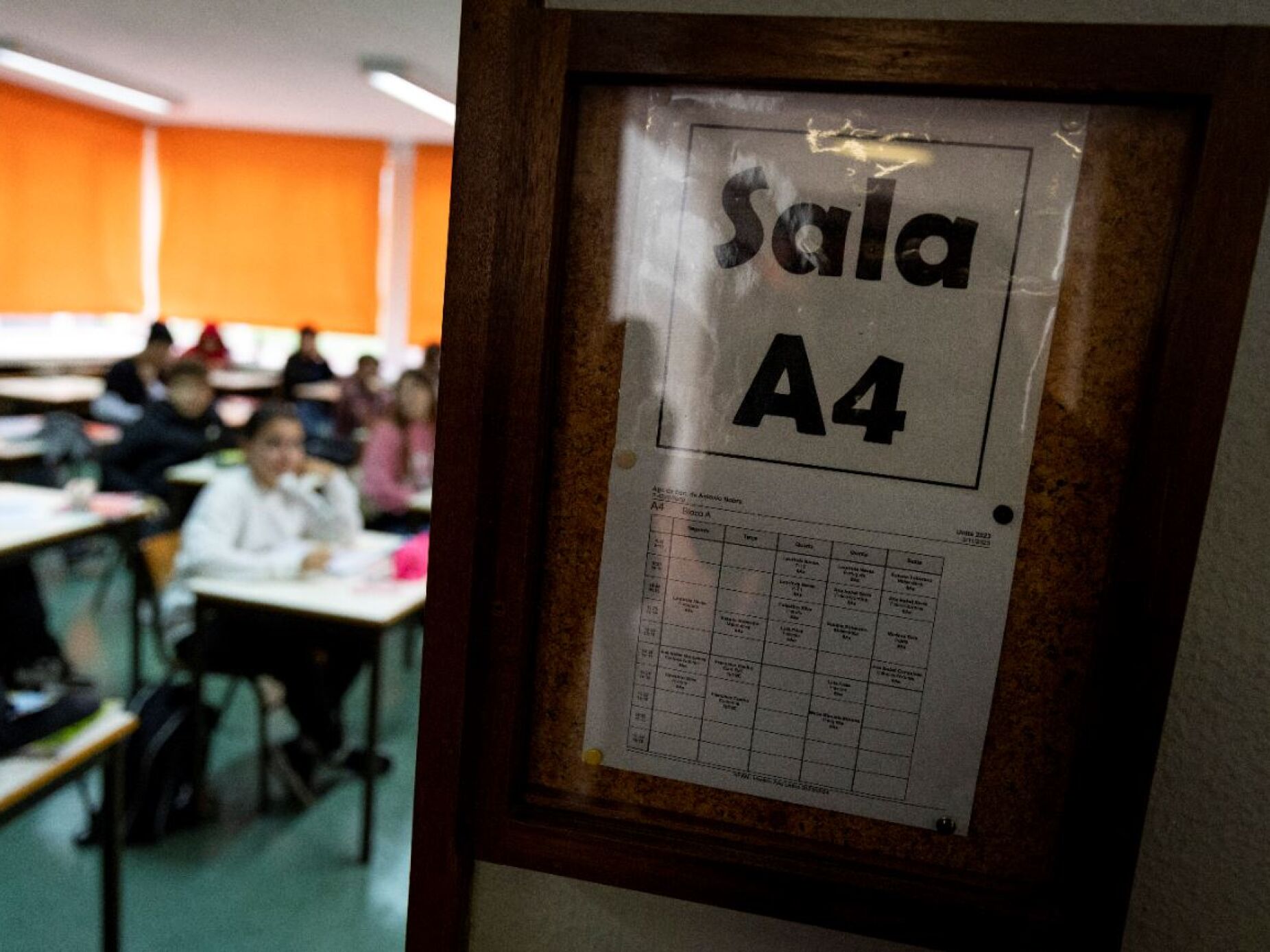 Medidas extraordinárias ainda só reduziram em 10% o número de alunos sem aulas