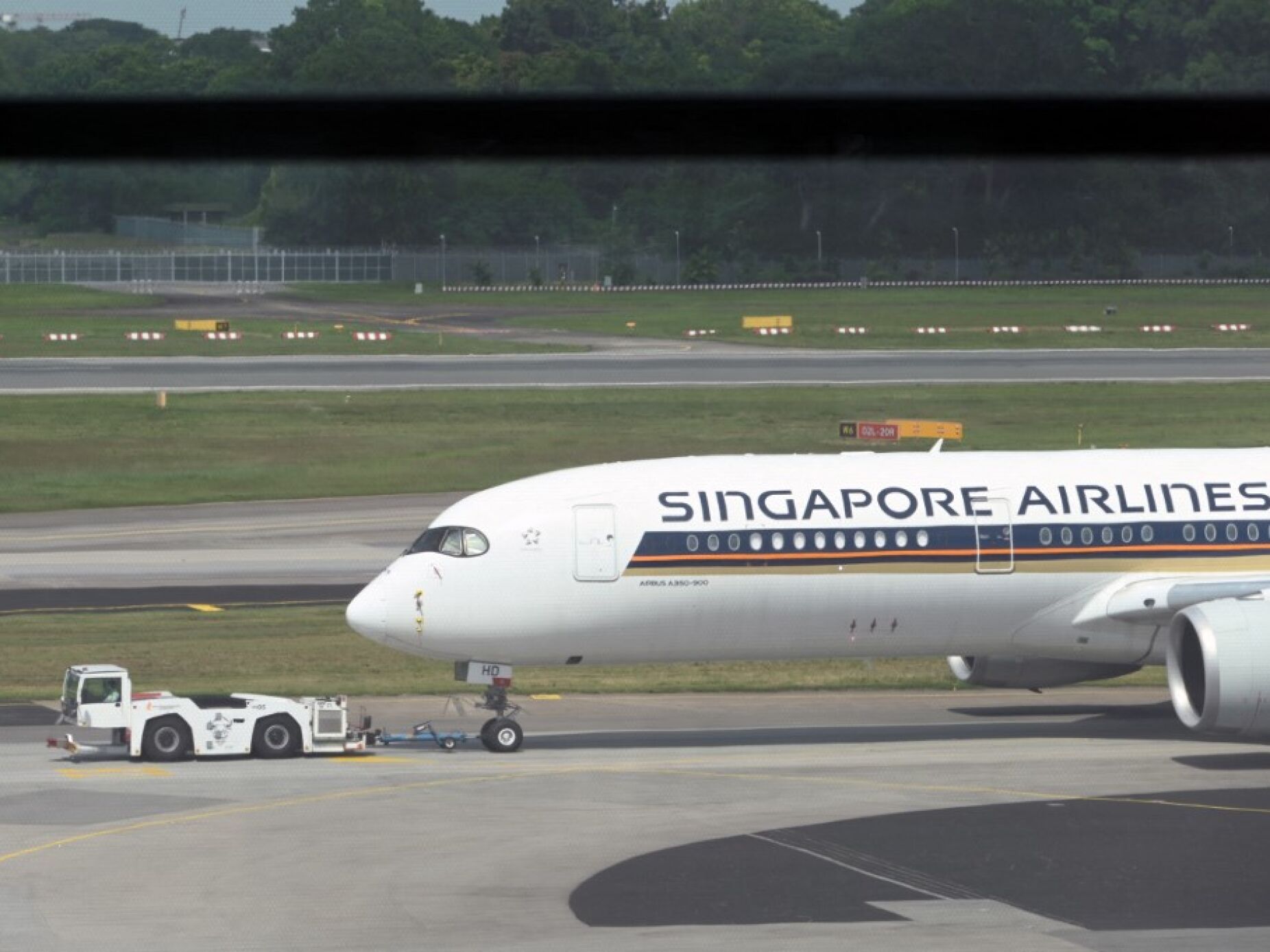 Singapore Airlines oferece 10 mil dólares a passageiros atingidos por turbulência