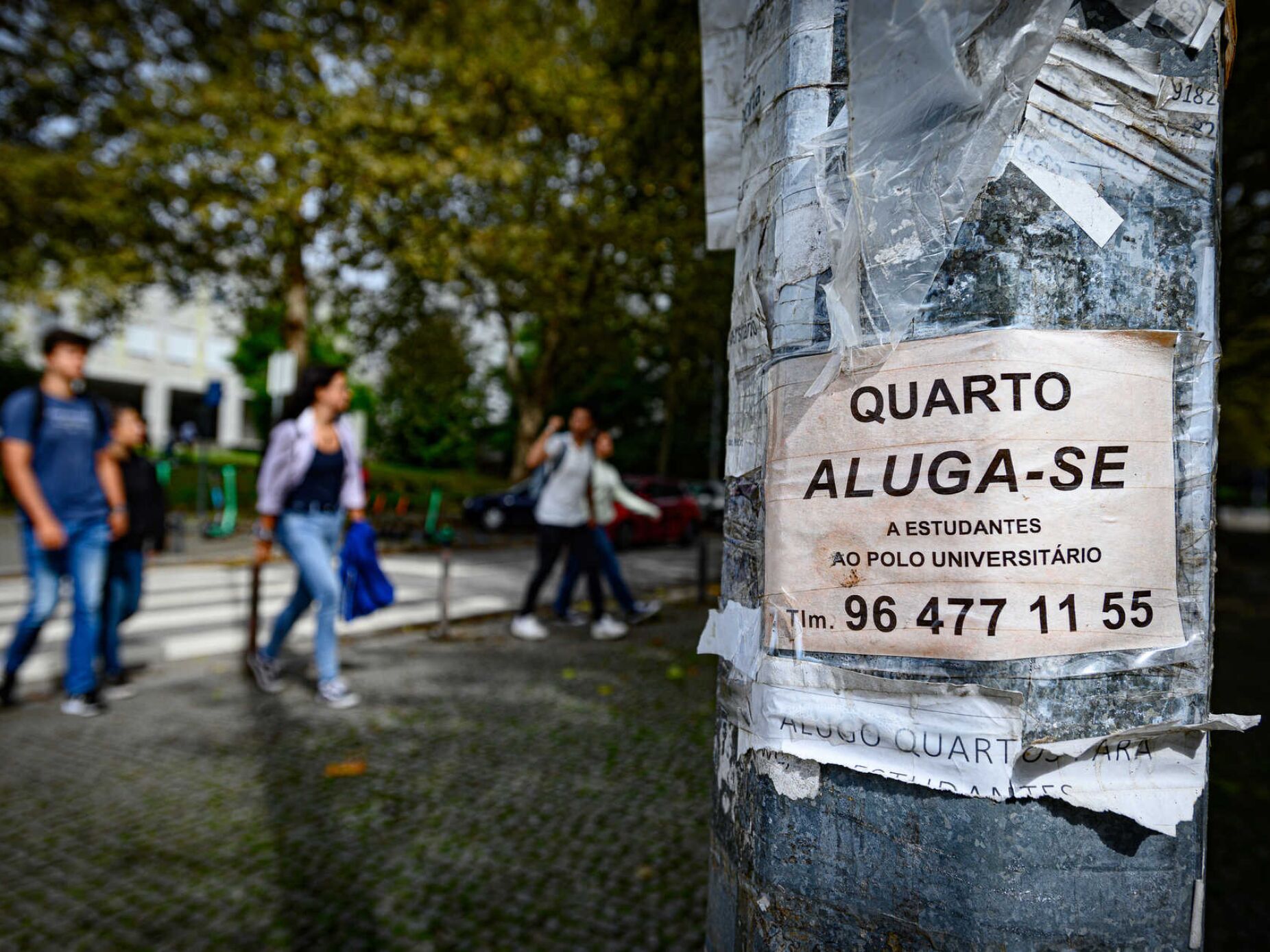 Alojamento é dificuldade cada vez maior para estudantes sem bolsa em Lisboa e Porto