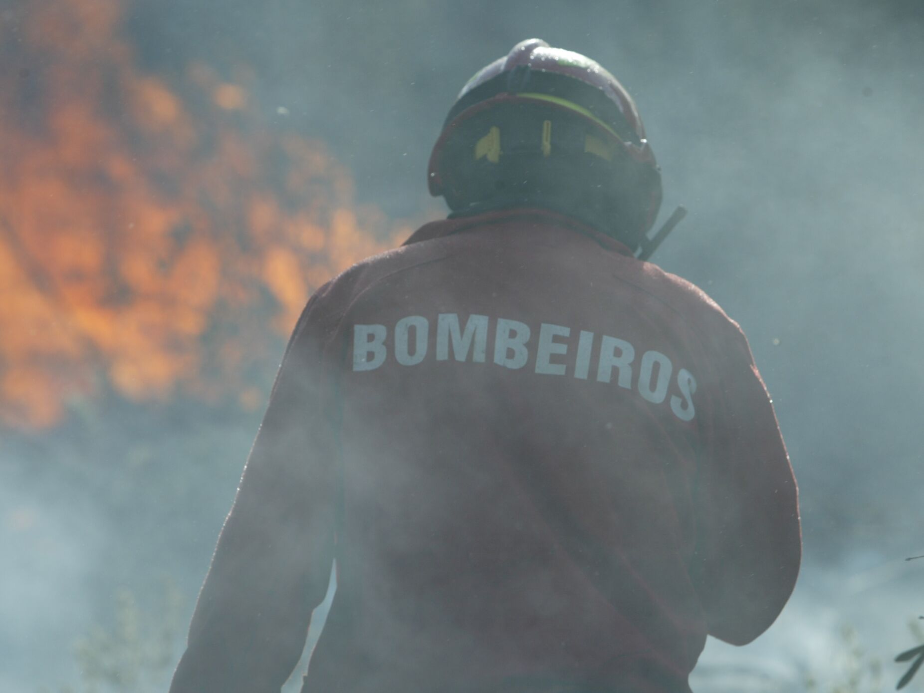 Fogo em Torres Novas em resolução