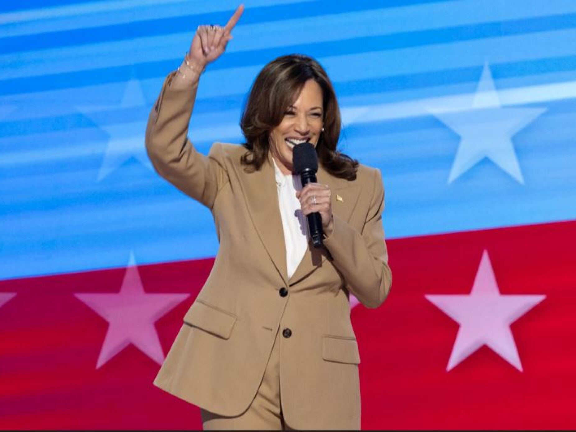 Kamala Harris concorda que Donald Trump é um fascista