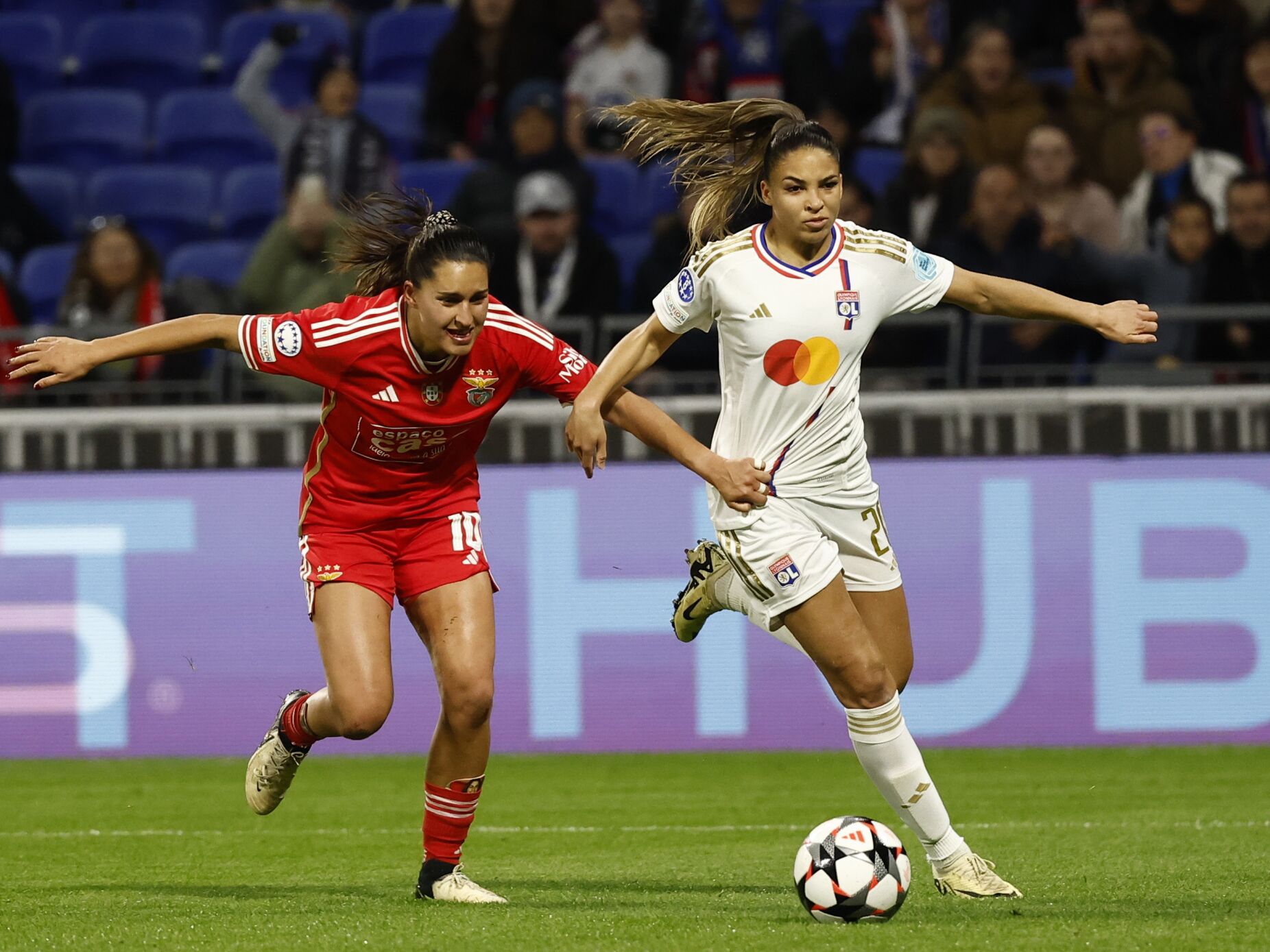 Benfica perde em Lyon e falha acesso às meias-finais da Liga dos Campeões feminina