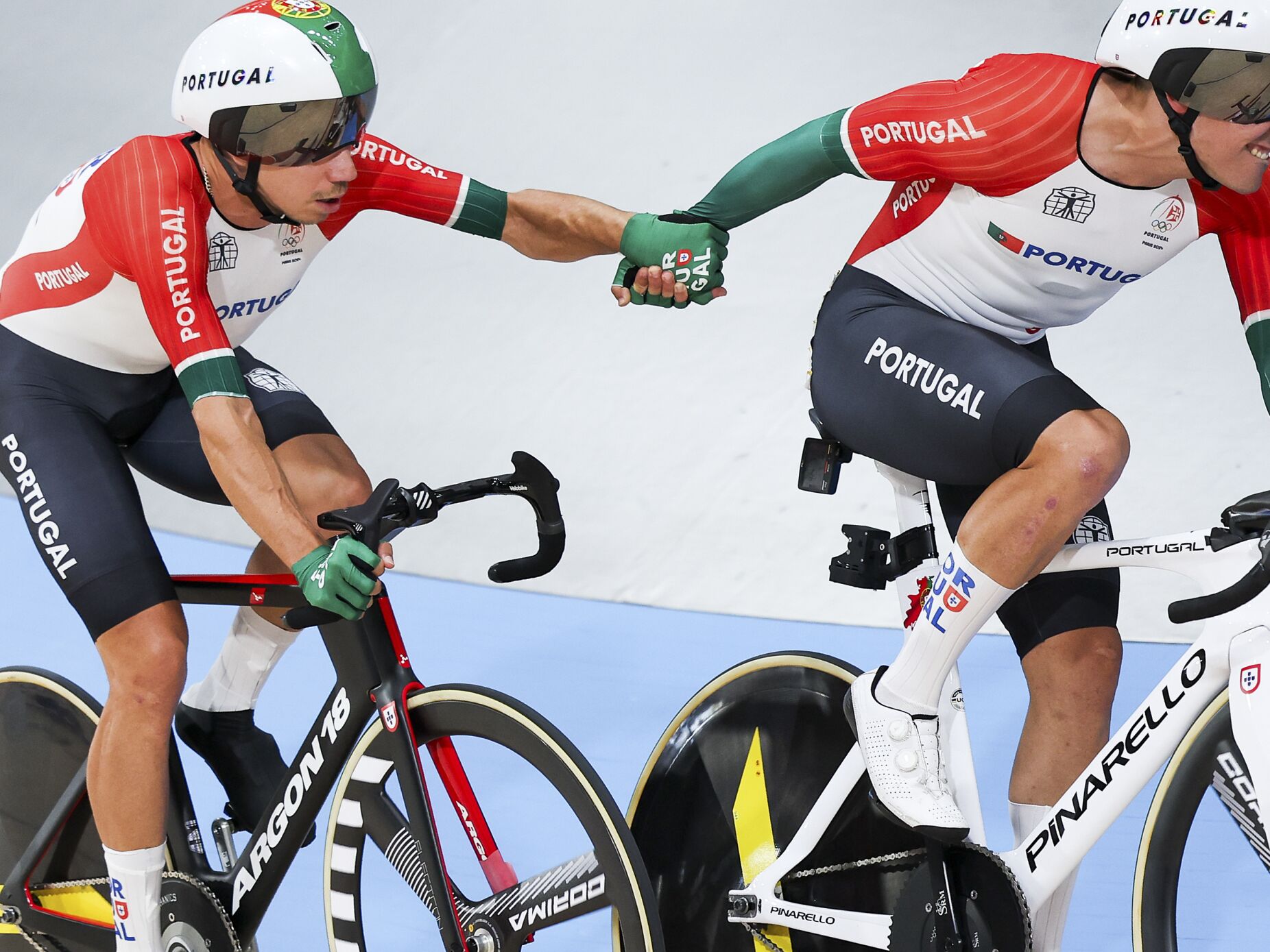 Portugal com Ouro no ciclismo de pista em madison. Iúri Leitão é o 1.º a conquistar duas medalhas olímpicas na mesma edição