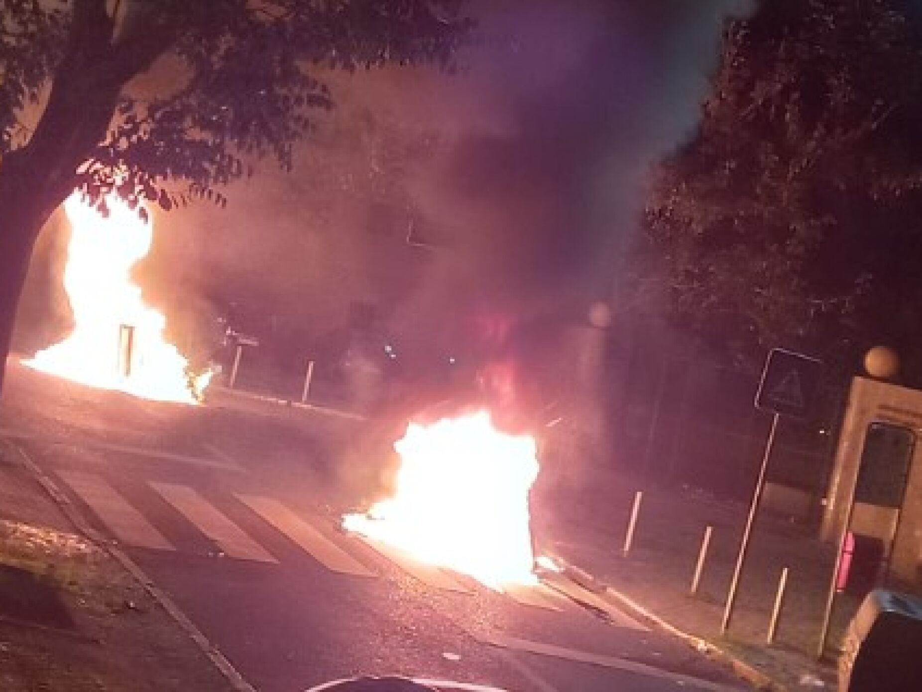 Noite de tensão no bairro do Zambujal. PSP promete não tolerar "comportamentos de uma minoria"