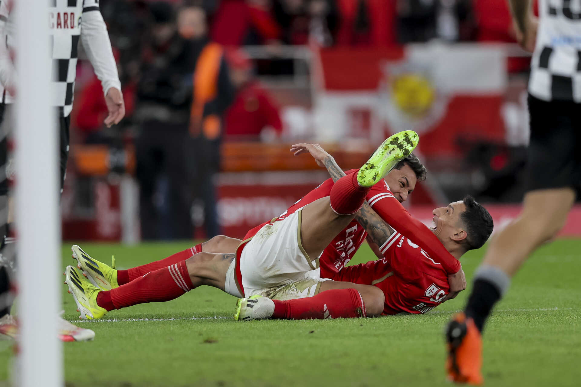 Benfica Vence Boavista E Volta A Encostar Ao Sporting