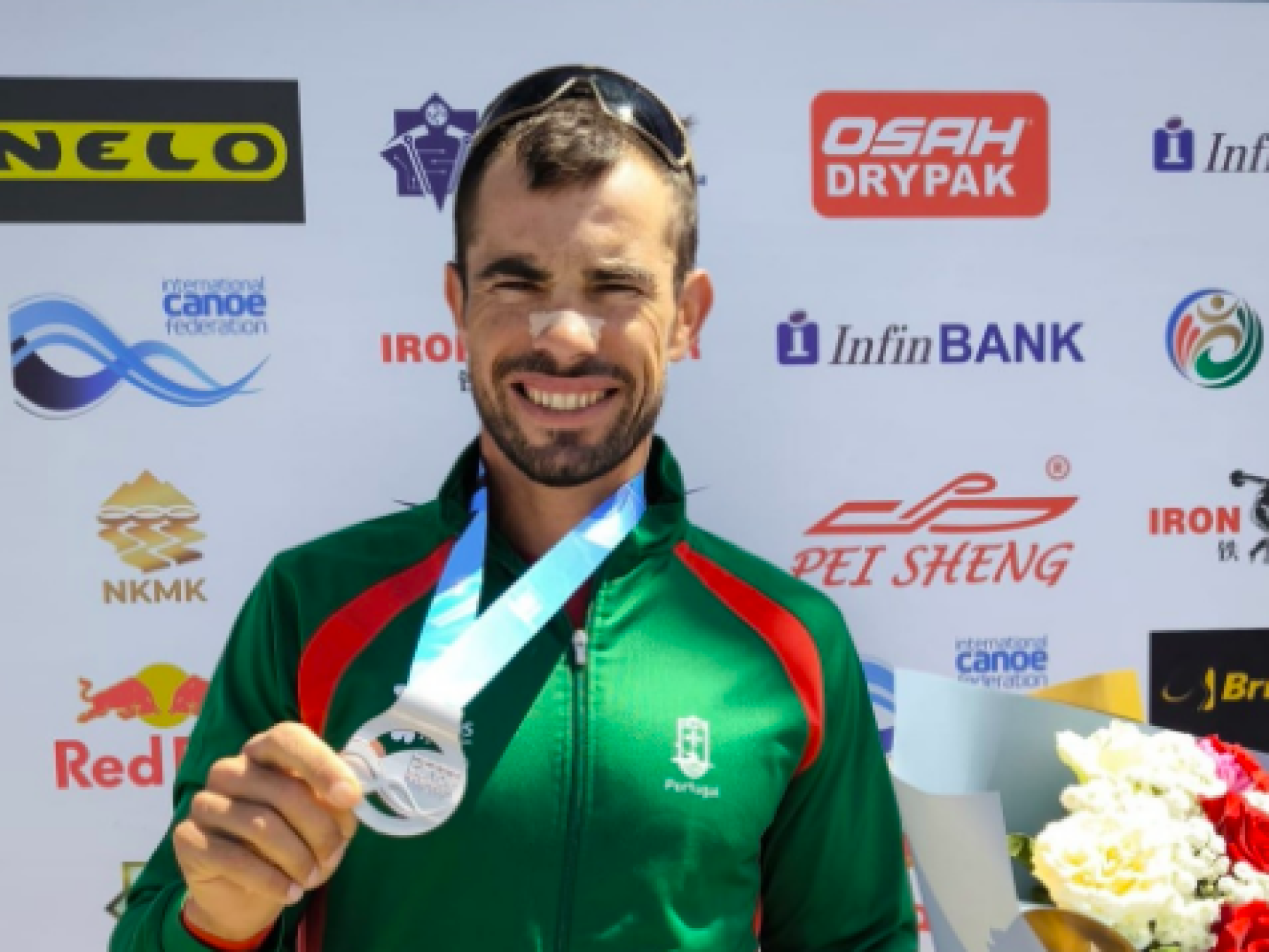 Pimenta conquista medalha de prata em K1 5000. Messias Baptista é campeão do mundo em K1 200 metros