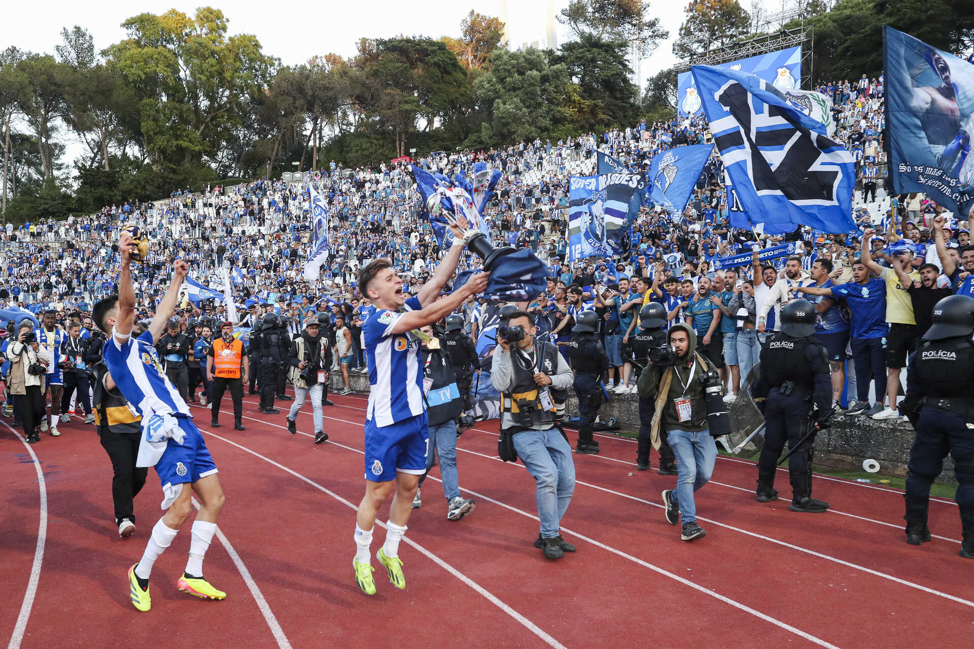FC Porto regrets the events that occurred in the cup final and is asking the police for clarification