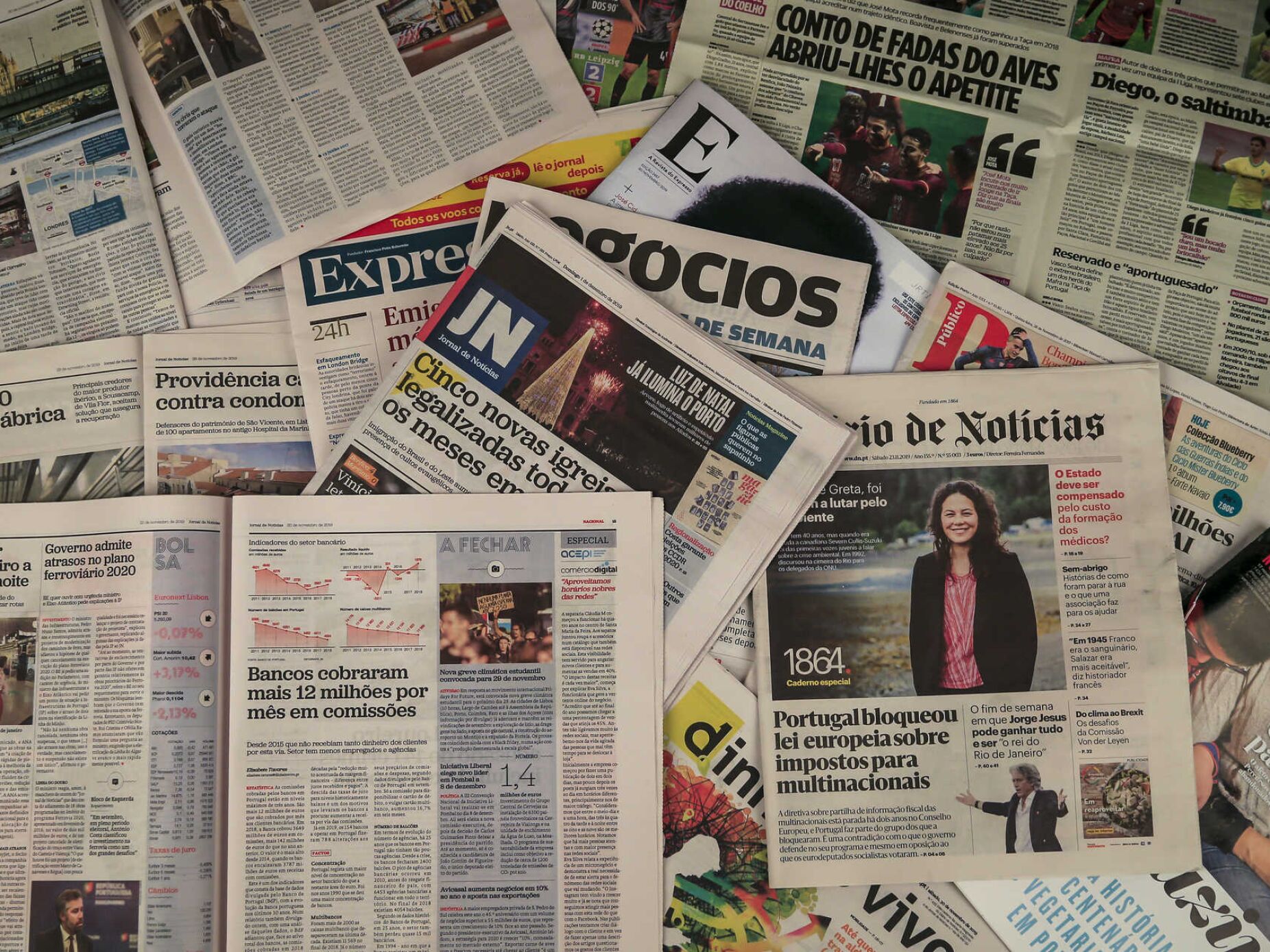 Salvar o jornalismo. “Por muito pouco que a desejemos, a intervenção do Estado tornou-se obrigatória”, diz o diretor do Público