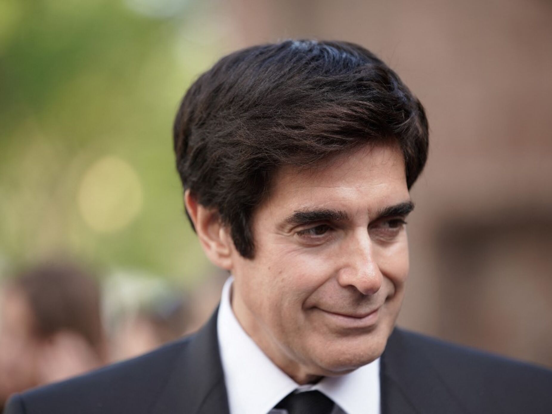 Pelo menos 16 mulheres acusam mágico David Copperfield de conduta sexual inapropriada