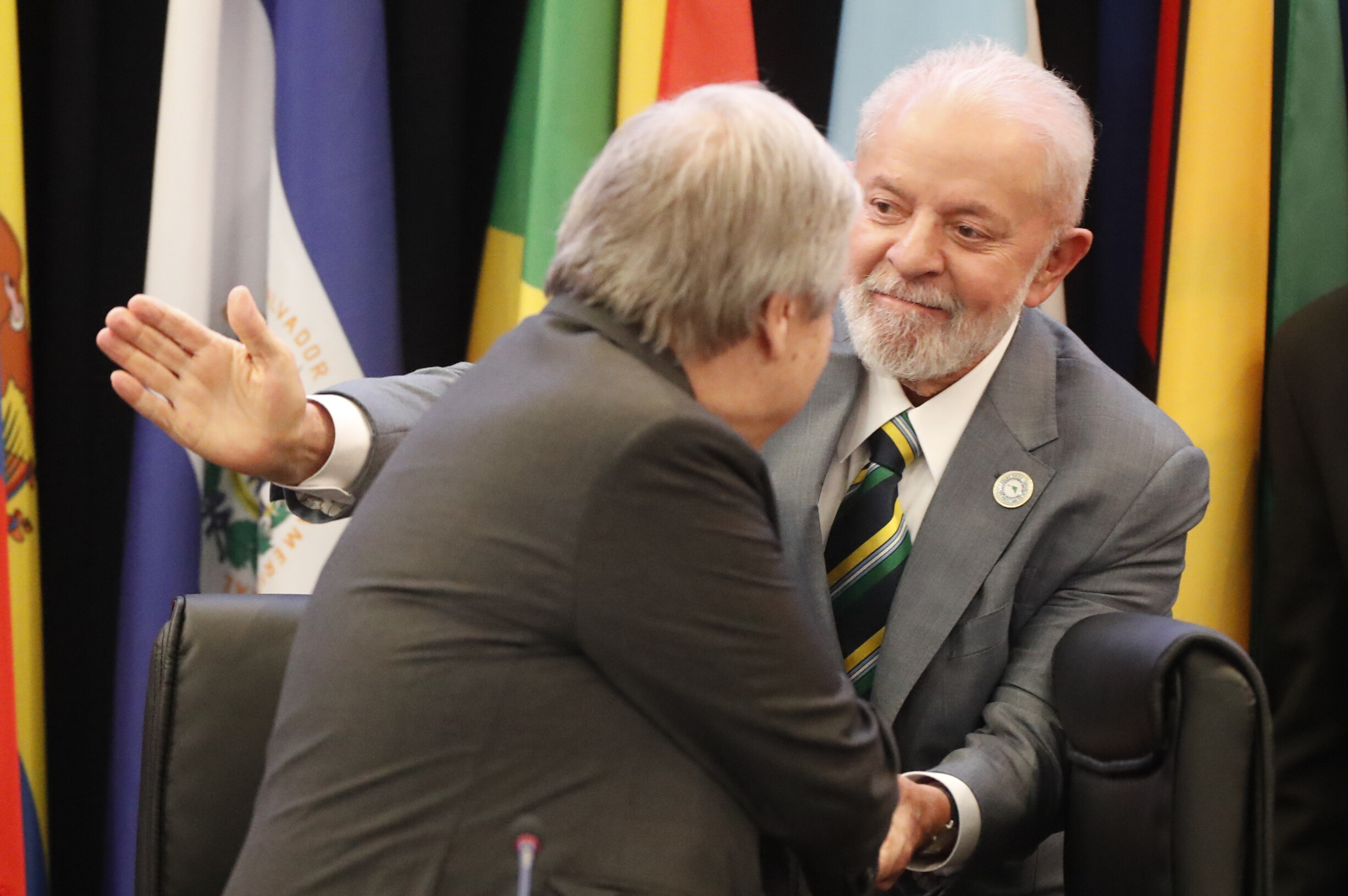 Lula defiende el fin del bloqueo a Cuba y la soberanía argentina de las Malvinas