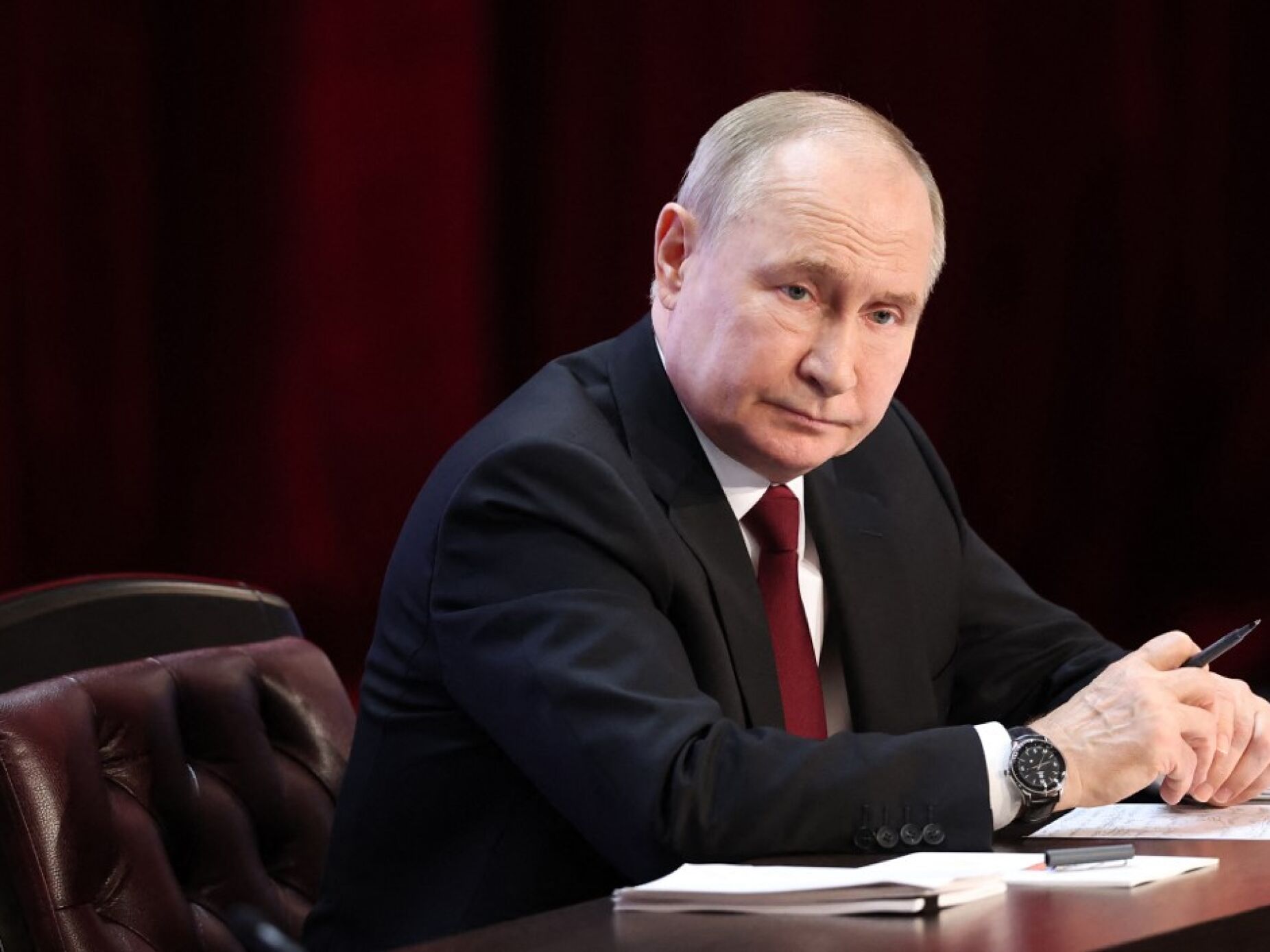 França convida Rússia para os 80 anos do Dia D, mas não quer Putin na cerimónia