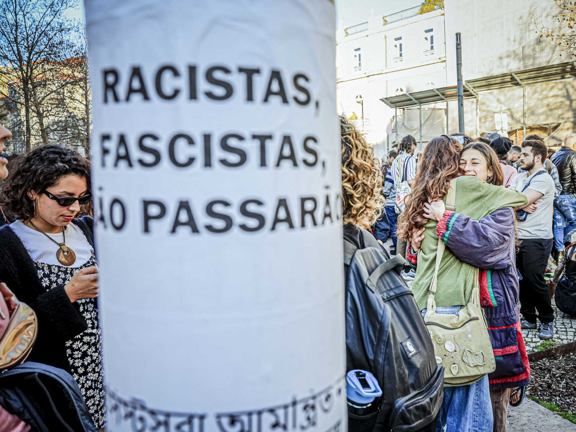 Manifestações anti-imigração e antifascista a 350 metros de distância no Porto