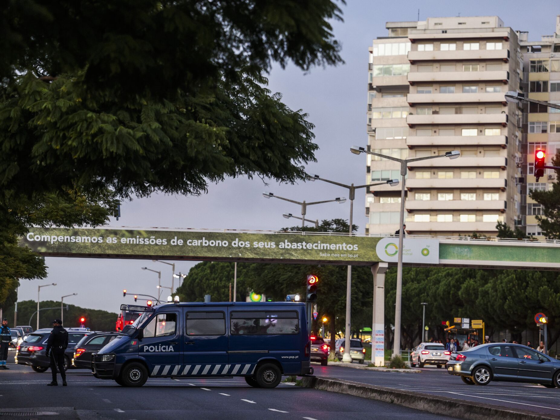 Embaixada da Ucrânia em Lisboa evacuada após ameaça de bomba