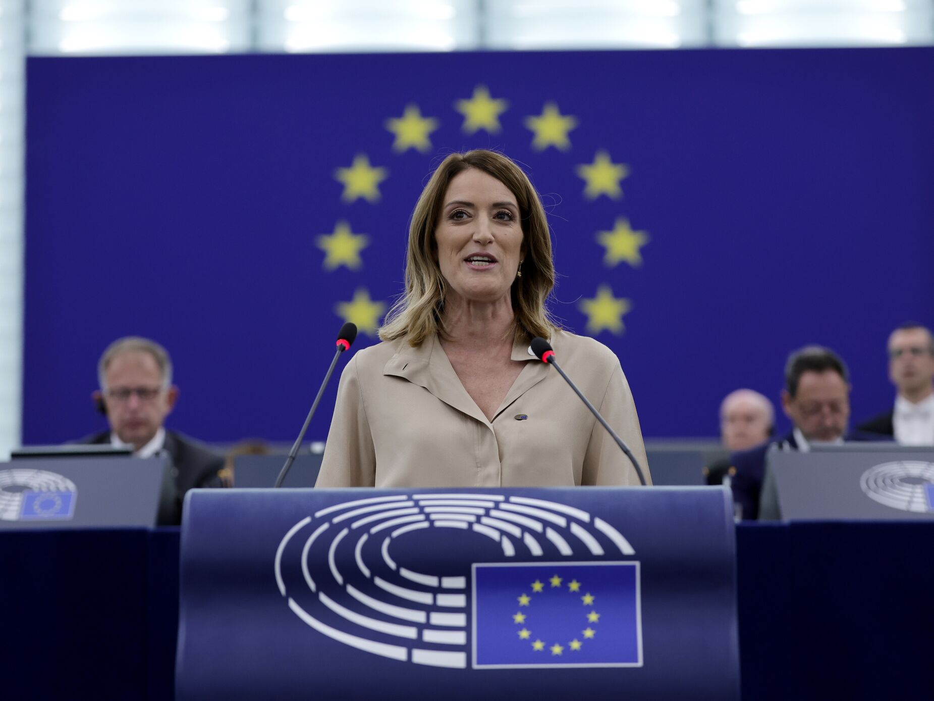 Roberta Metsola reeleita presidente do Parlamento Europeu