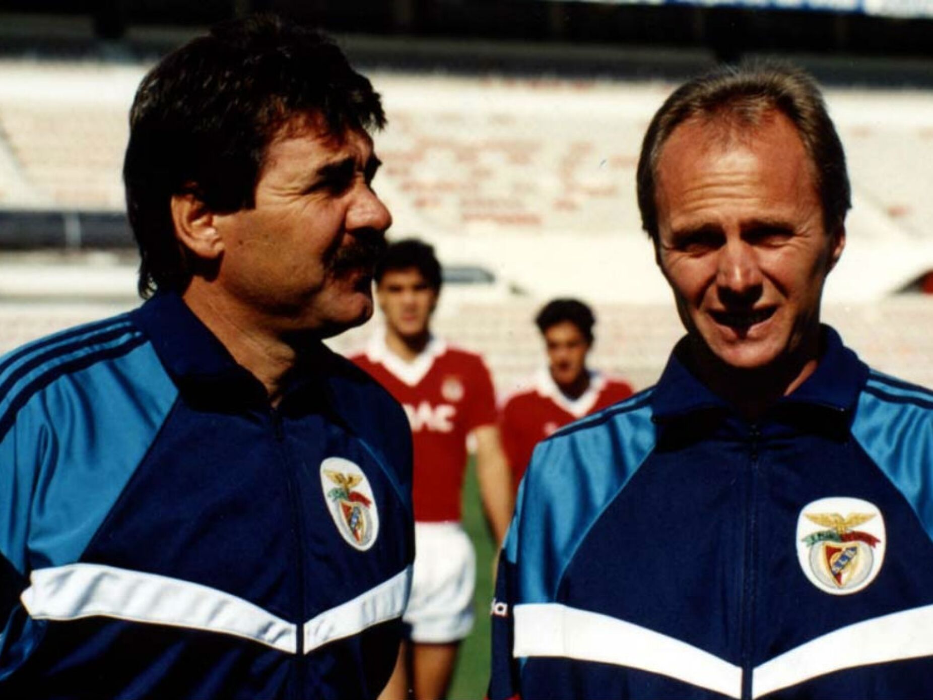 Homenagem no jogo com o Marselha. Eriksson fará um último estágio pelo Benfica