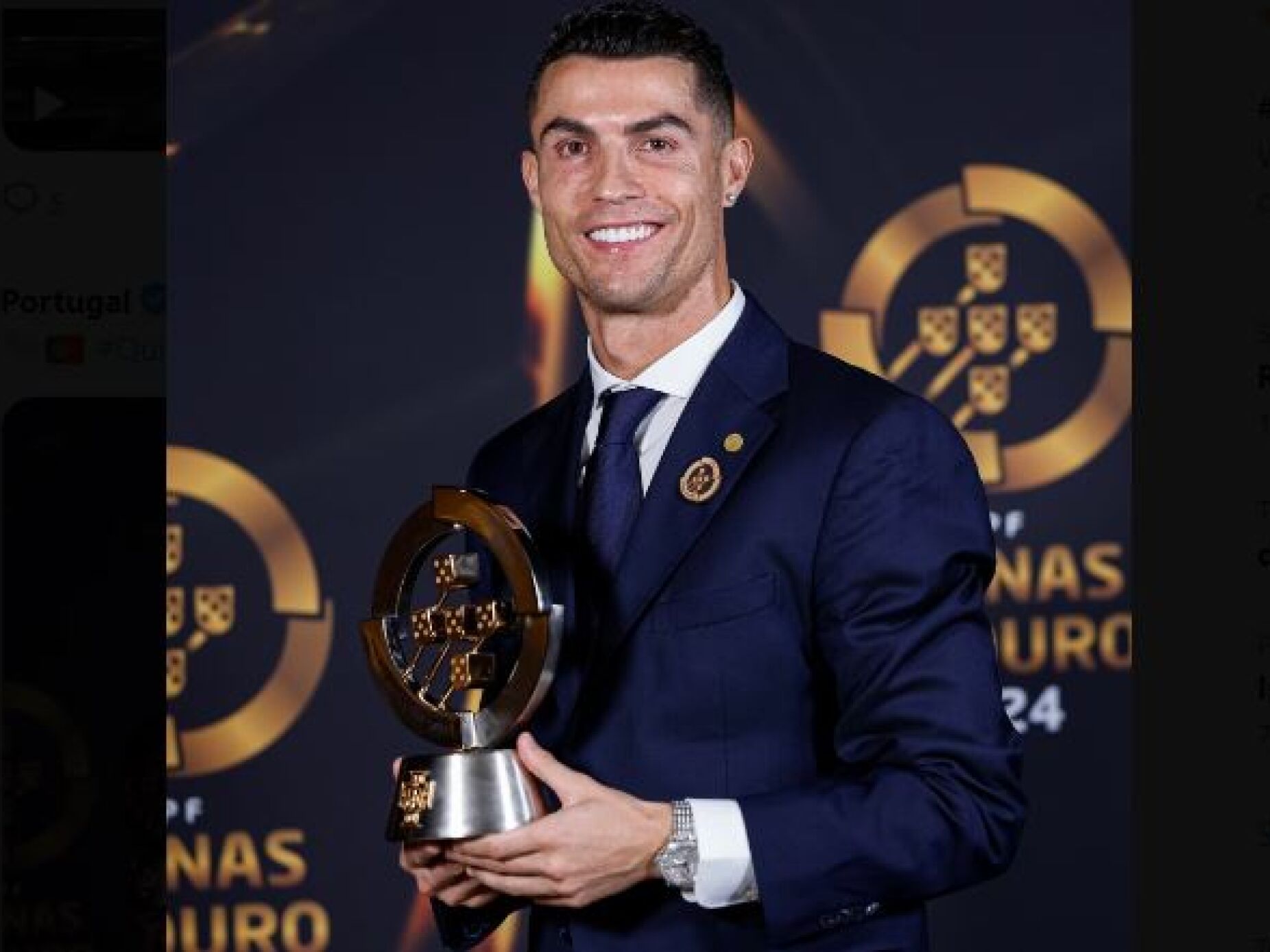 "Embaixador de excelência" Cristiano Ronaldo distinguido com quinas de platina