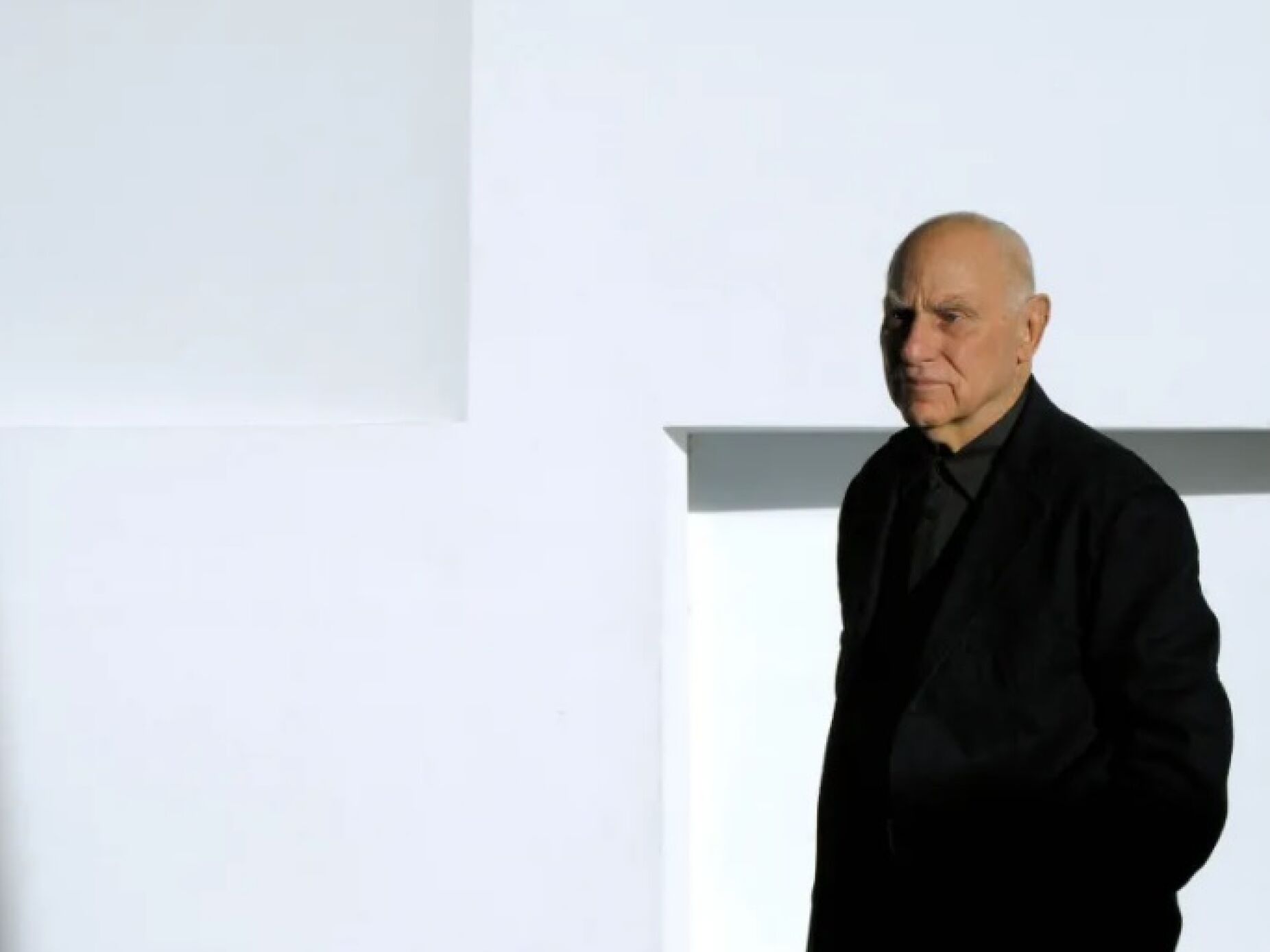 Morreu o escultor Richard Serra. Tinha 85 anos