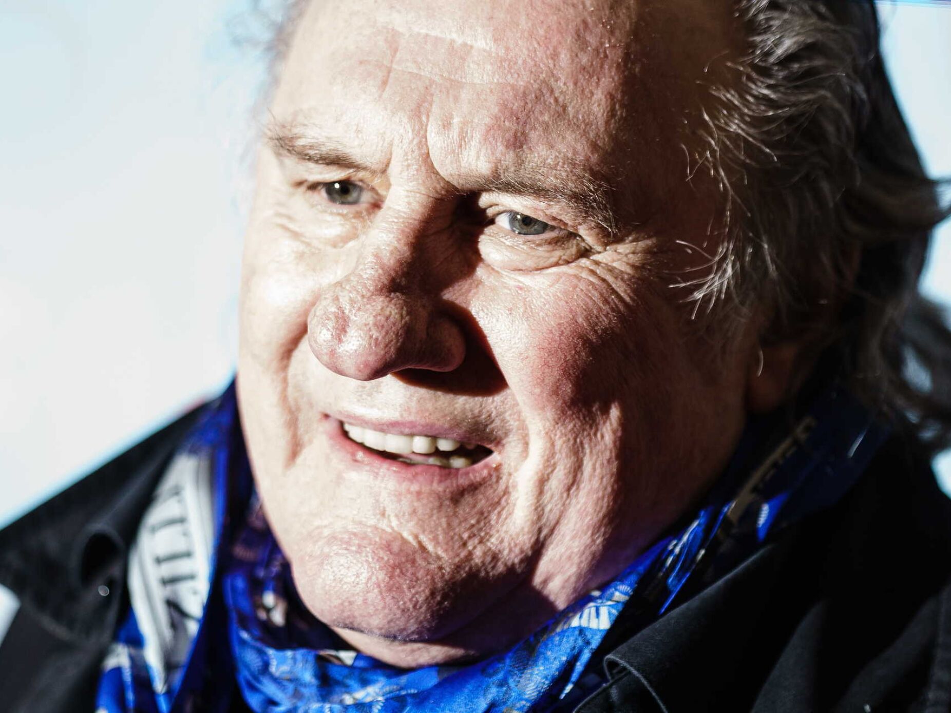 Gérard Depardieu alega problemas de saúde para não comparecer em tribunal