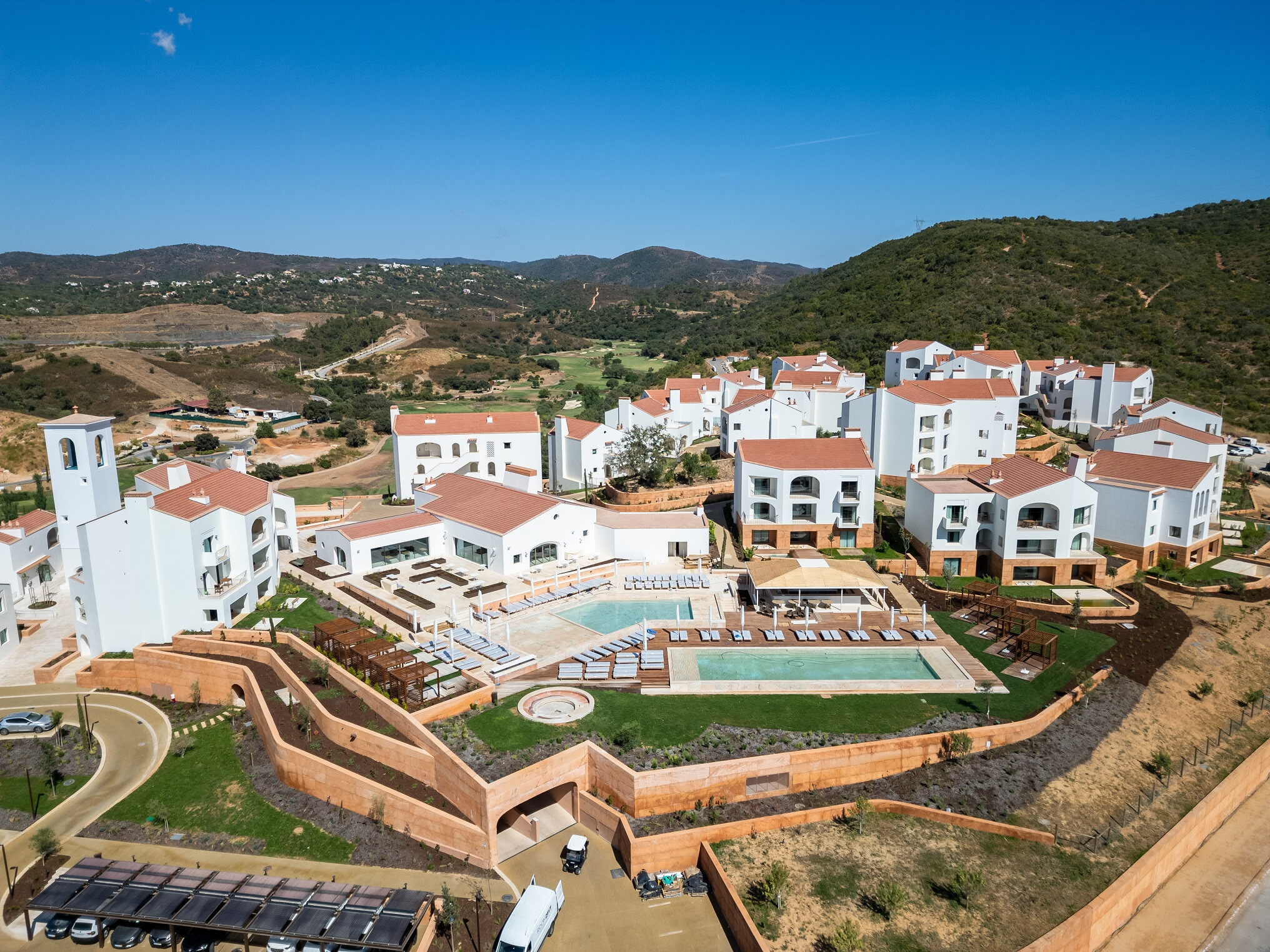 Revitalizing the Algarve: How Tourism is Transforming the Interior of Portugal