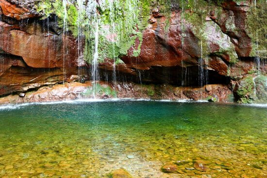 Cascatas-das-25-fontes-visitar-a-Madeira
