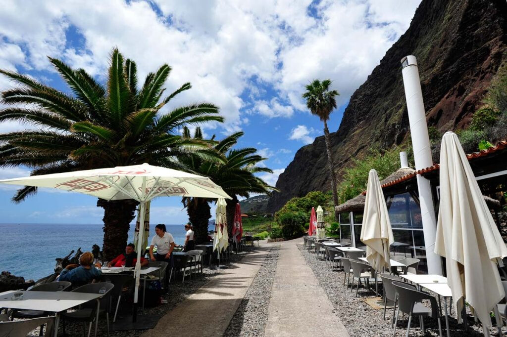 Faj&atilde;-dos-Padres-visitar-a-Madeira