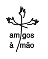 Amigos à mão