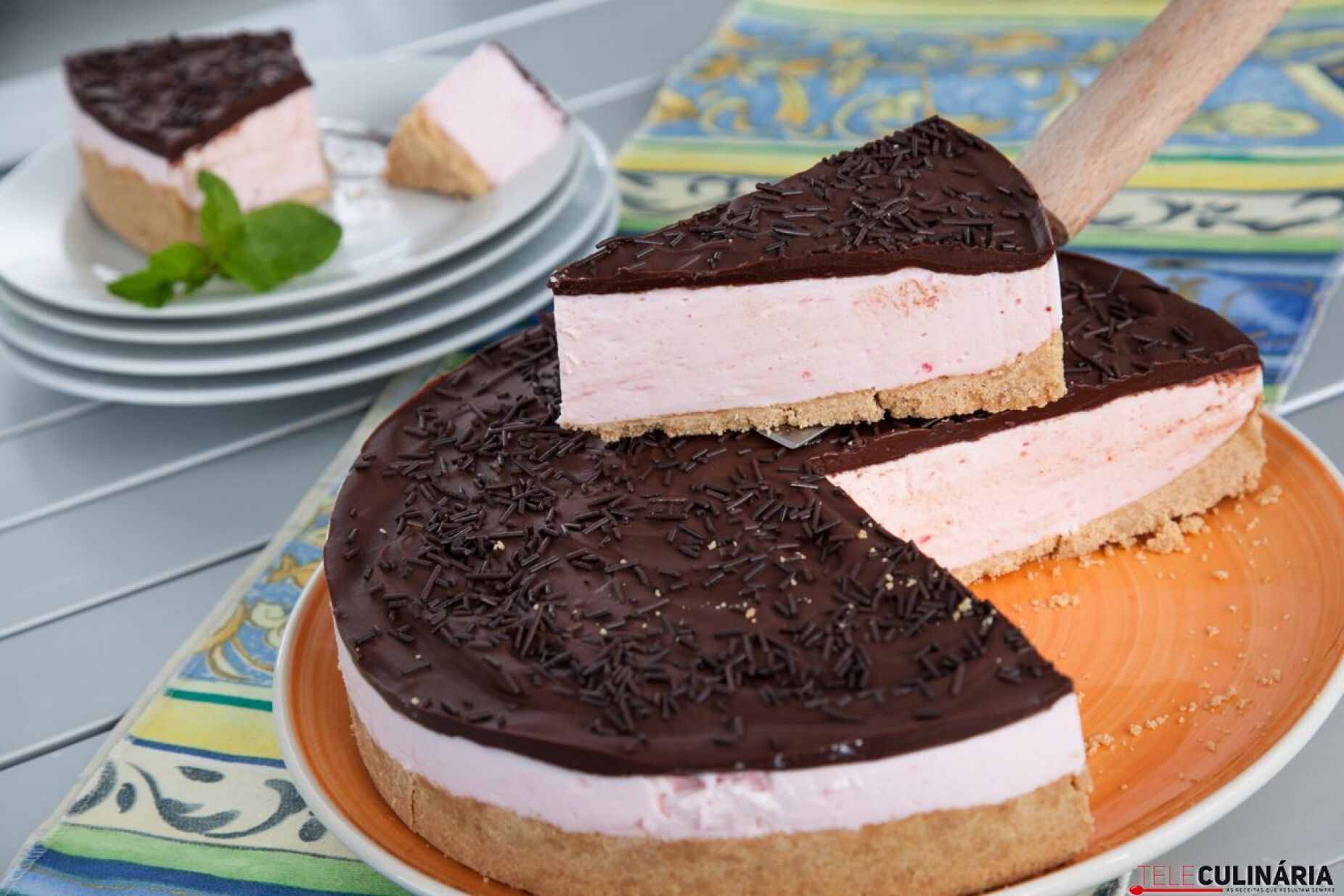 Cheesecake de gelatina com chocolate