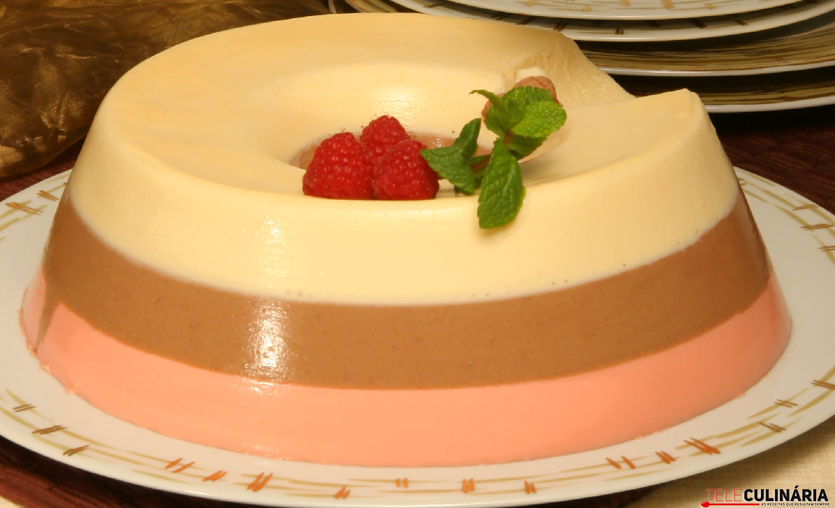 Receita deliciosa de Bavaroise em três camadas - Teleculinária