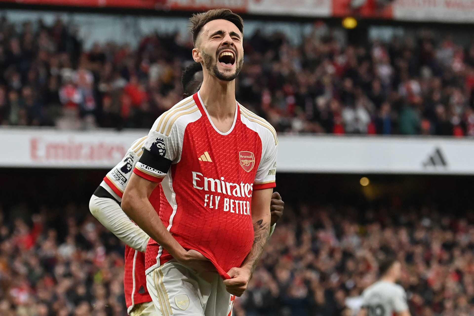 Arsenal volta a vencer o Manchester City na Premier League após oito anos